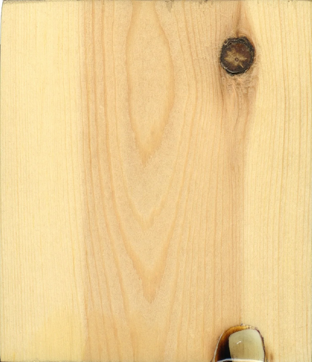 805