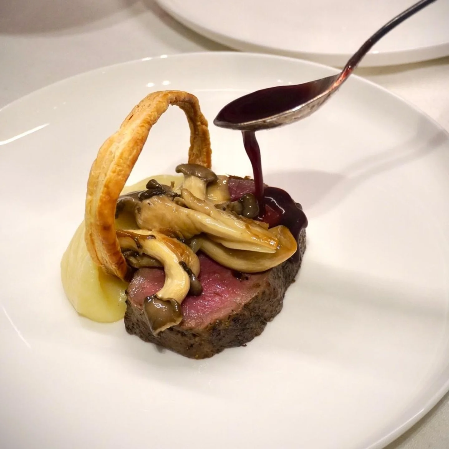 Deconstructed beef wellington finedining