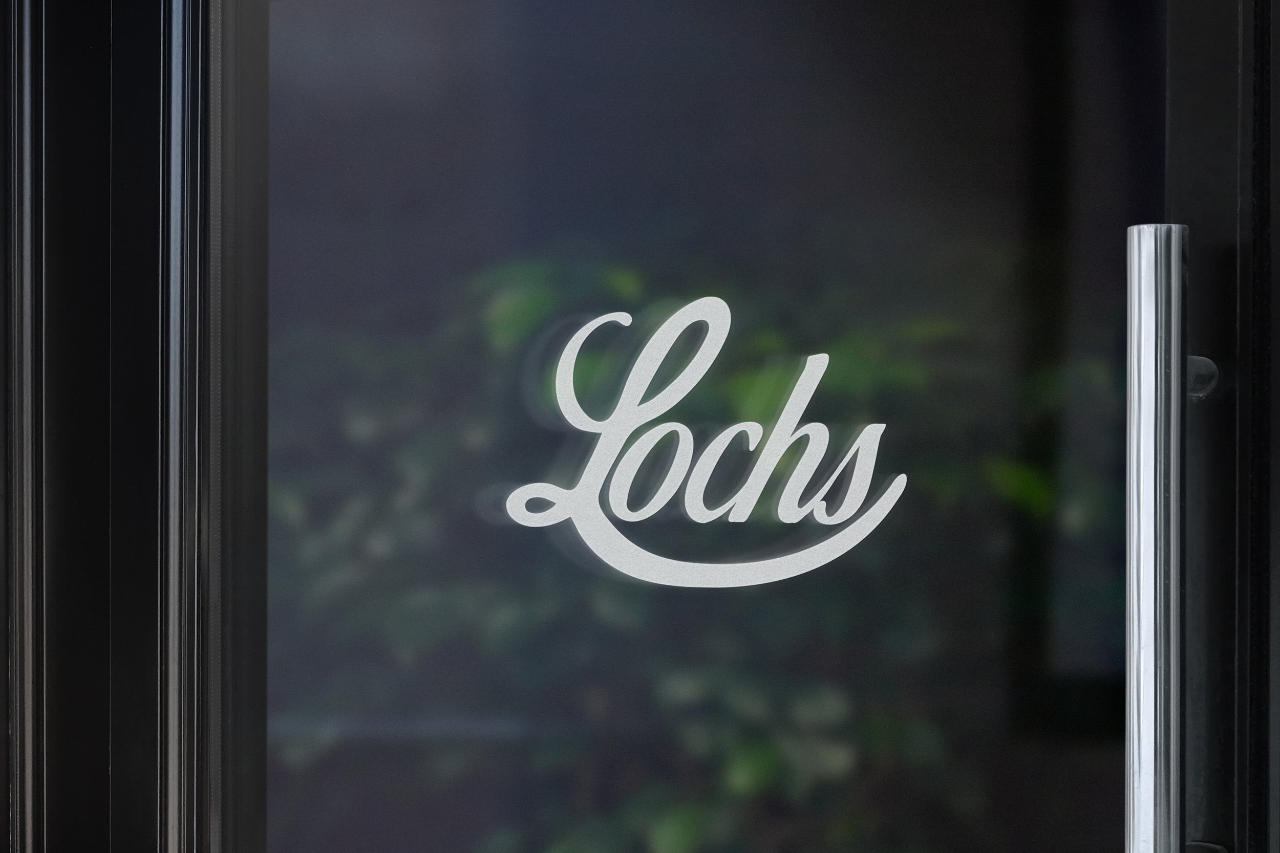LOCHS---BARBER-PIC-02.jpg