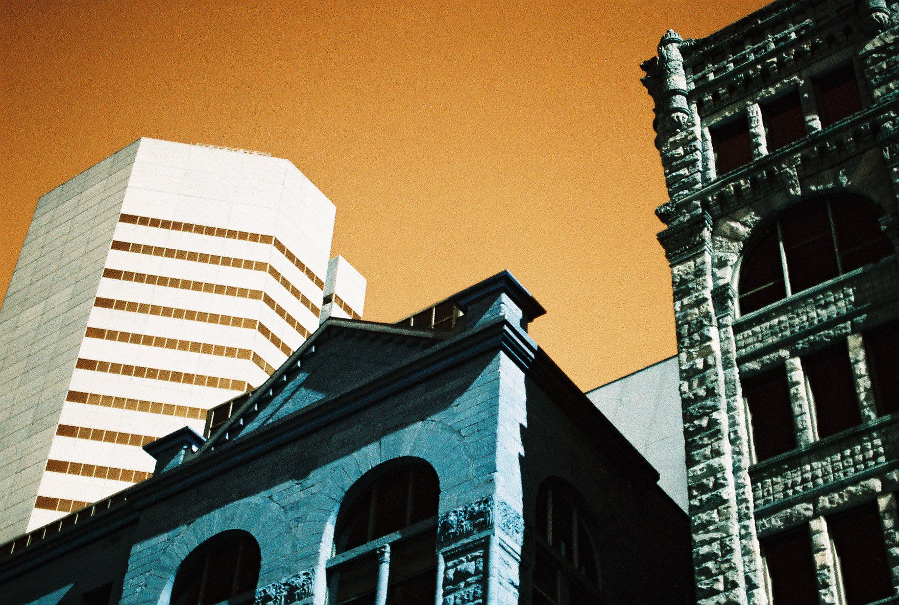 Lomo Chrome Turquoise 35mm