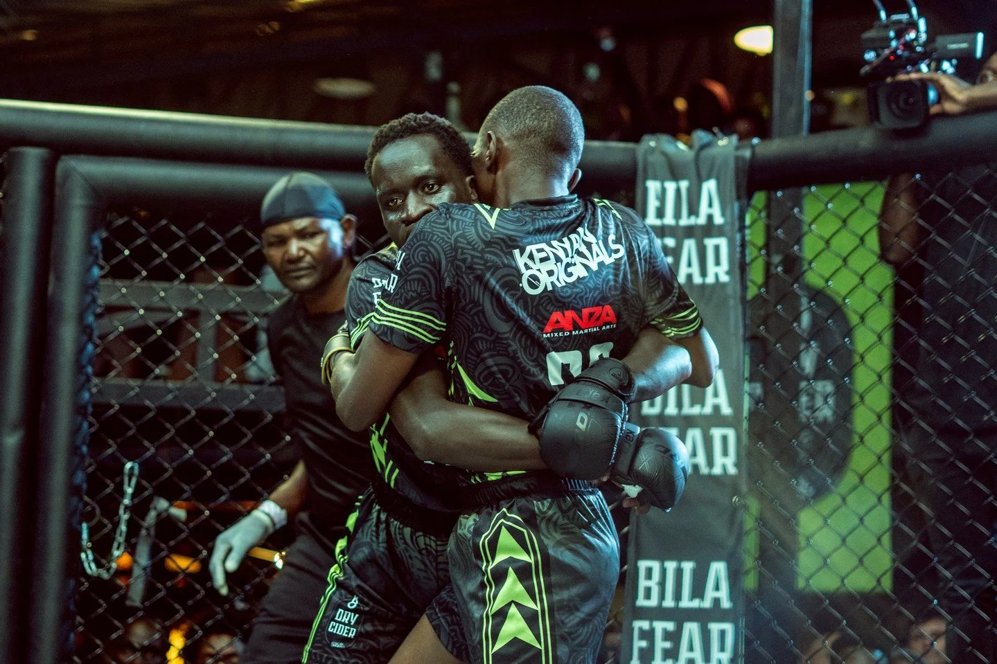 Love hurts. Sometimes it&rsquo;s a left hook. 💔🥊 Spend date night where the passion is real. #ValentinesDay #AnzaMMA