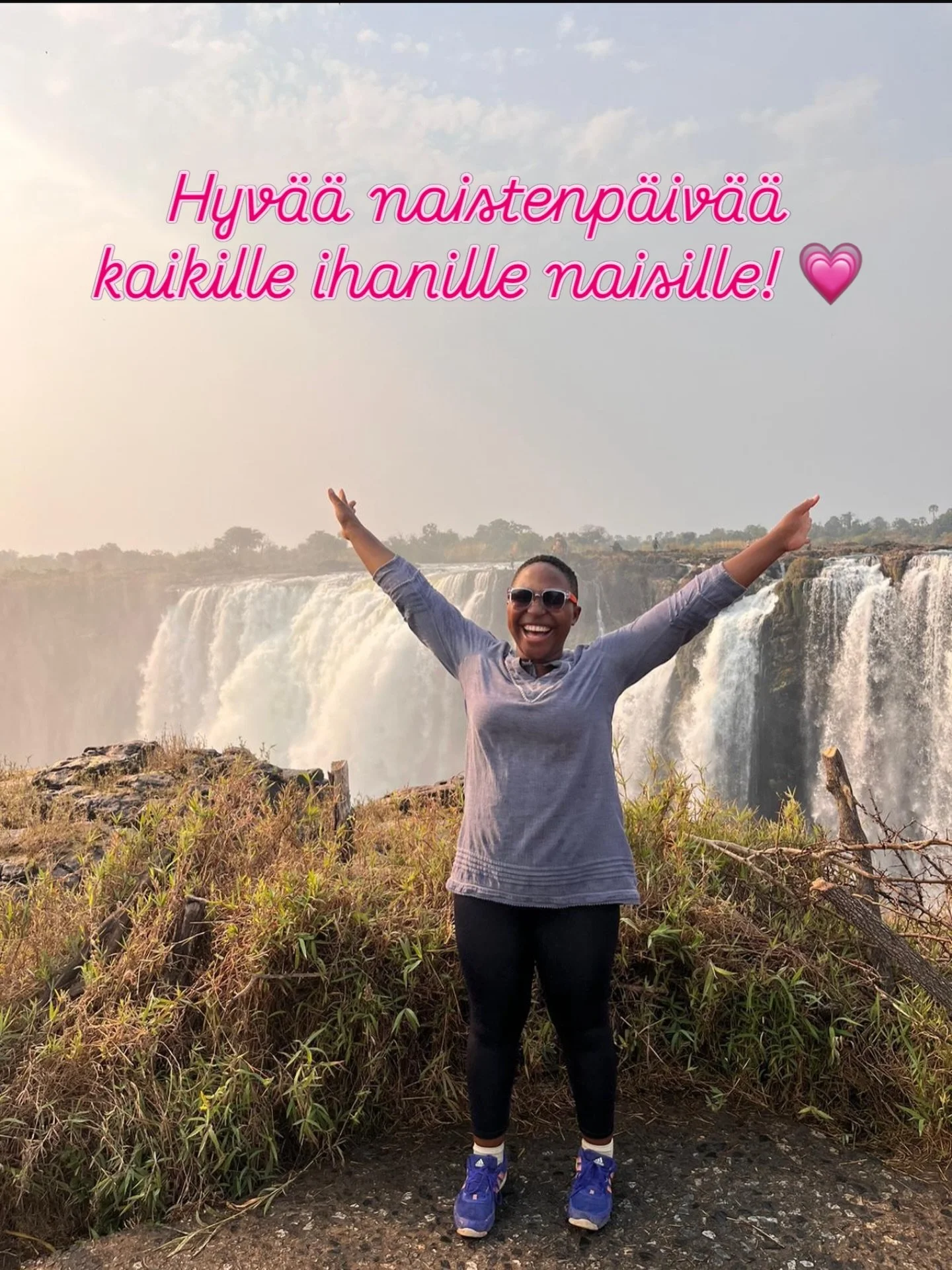 Oikein hyv&auml;&auml; naistenp&auml;iv&auml;&auml;! 💗🇿🇼

Tiesitk&ouml;, ett&auml; tukemalla Zimbabwen lapset ry:n toimintaa tuet erityisesti tytt&ouml;jen koulutusta? Ohjelmassamme on vuosittain mukana n. 350 lasta, joista 2/3 on tytt&ouml;j&auml
