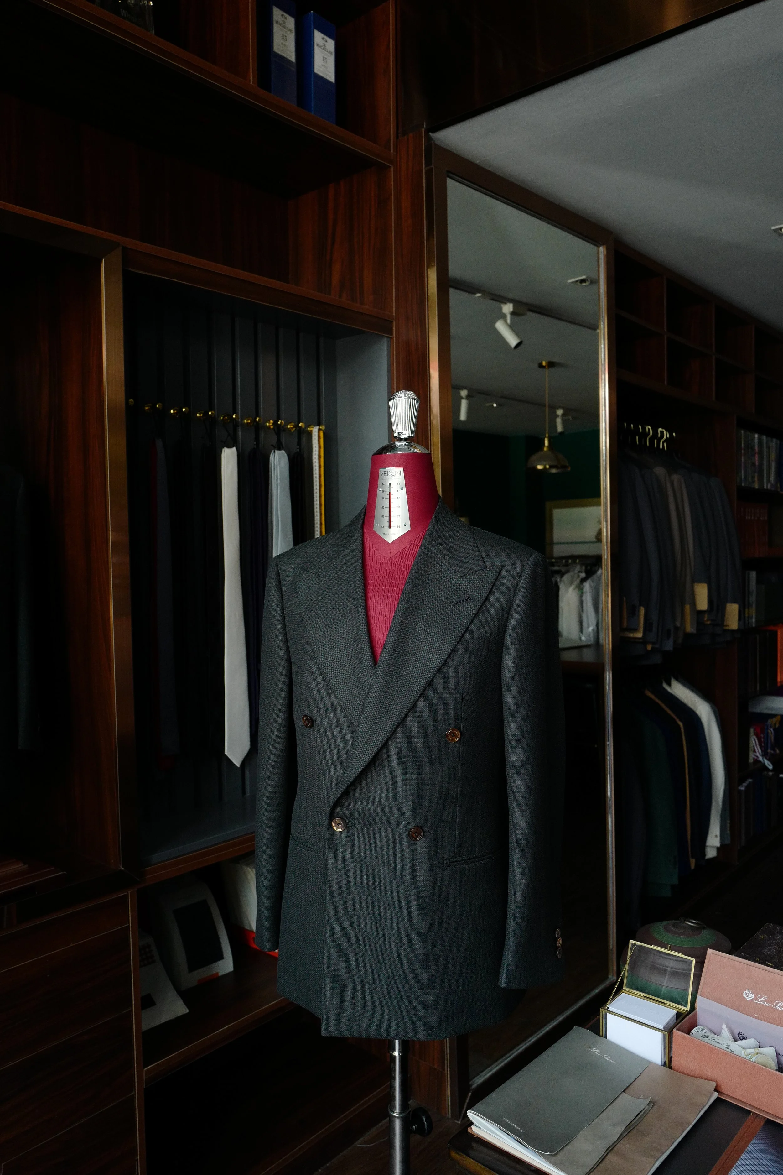 Drapers - Montecarlo - Virgin wool - Hopsack - 1.jpg