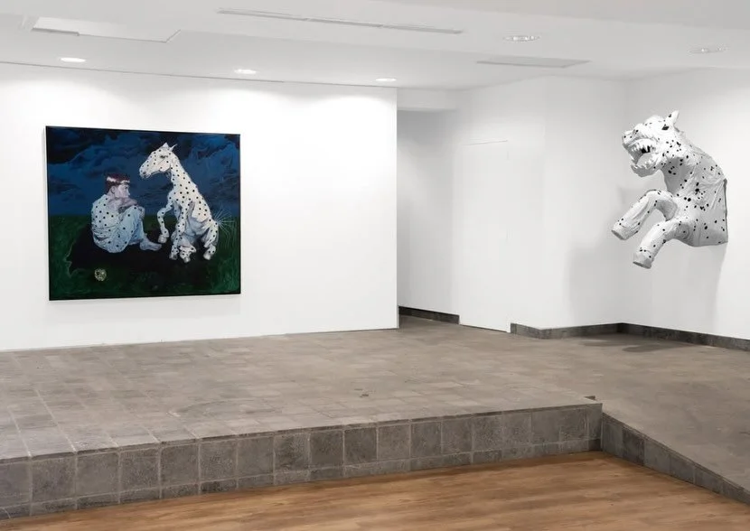 Voor de super getalenteerde @van.leijsen hebben we een prachtige baklijst gemaakt! 

&ldquo;Kippenvel&rdquo;
Olie op linnen
150x170 cm
Aug. 2024

Je kunt het werk bekijken bij @galerieofwelofnie 

#kunst #schilderij #painting #artwork #oilpainting #f