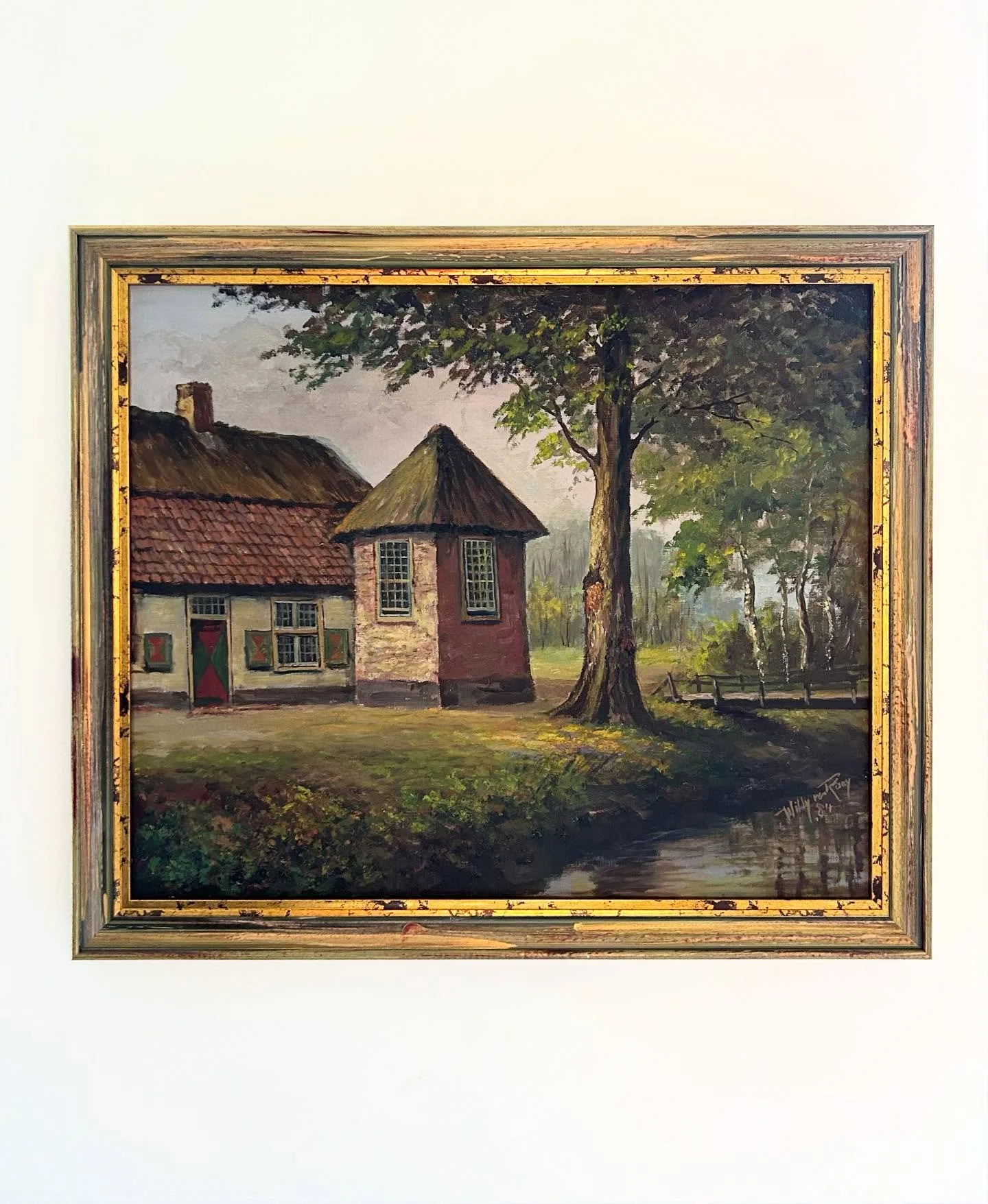 Herinlijsting van een familie-erfstuk.
Olie op doek

Dit werk is opnieuw ingelijst met respect voor het oorspronkelijke karakter: een ingetogen lijst die het schilderij draagt zonder te overheersen. De nieuwe omlijsting brengt rust en samenhang terug