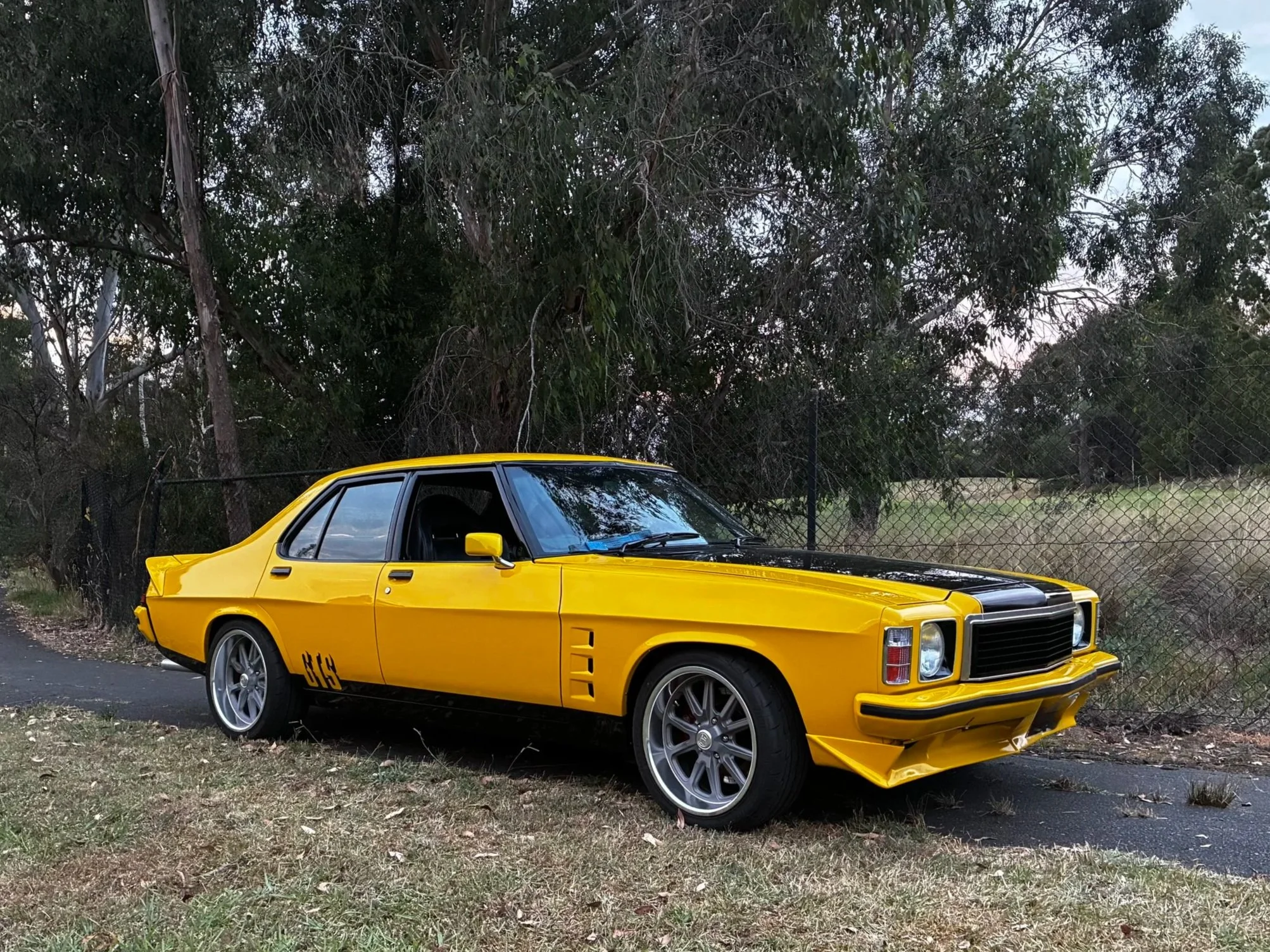 RK’s HX GTS mock-up is one of our clubs many Aussie Classics. This one runs a 355 stroker, with a T56 and a Trutrac, giving it plenty of bite. Well, wheeeen it’s a runner of course, this one love to eat an engine. How many times have you had to rebui