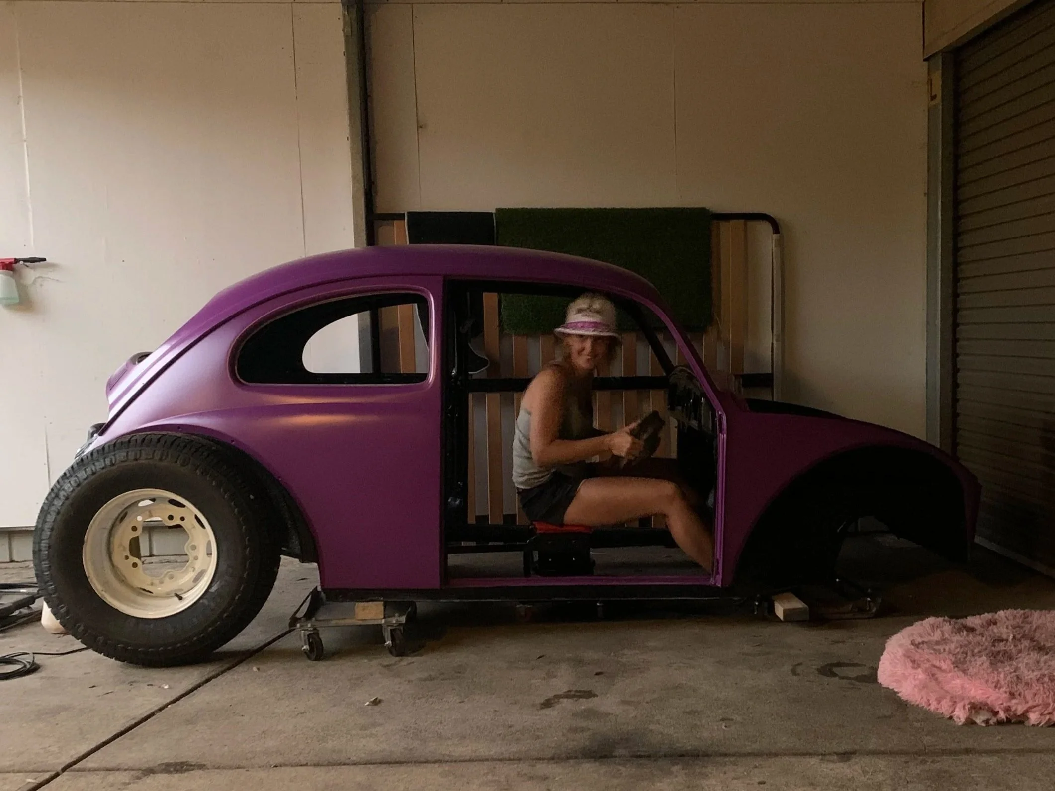 Mel's Beetle,
1966 VW Beetle, 4 cyl 1500, 4 speed manual. Its almost time to get it on the road, Luckily Mel painted her Beetle in Satin Purple just to avoid washing it. 