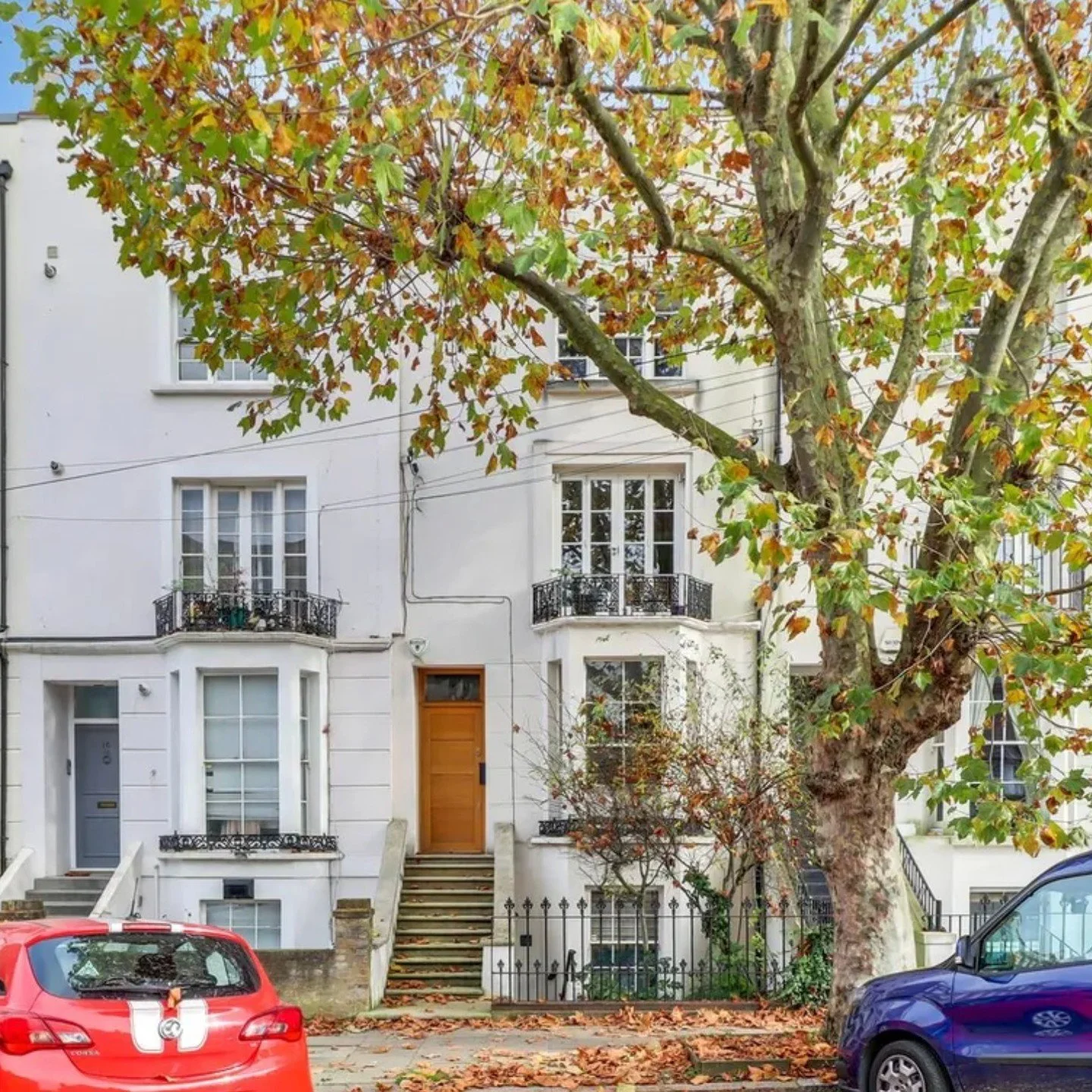 Offer accepted ✨

So pleased for our lovely client securing their first home in Kentish Town. With three bedrooms, three bathrooms and a baby on the way, this is the ideal space for their next chapter.

Thinking about buying in Kentish Town? 

Get in