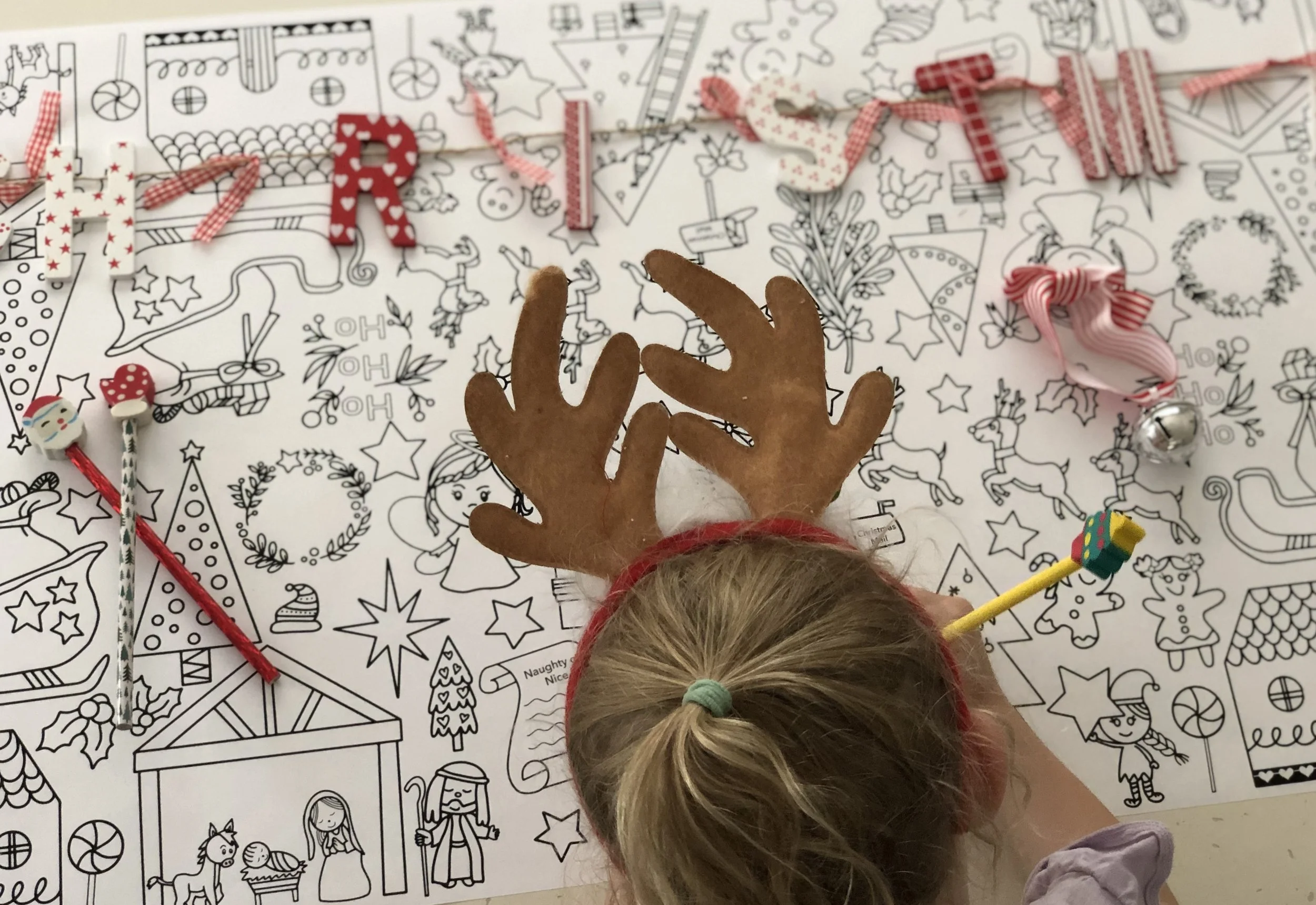 Colouring-in fun for all. Roll out metres of these fun images and get colouring in