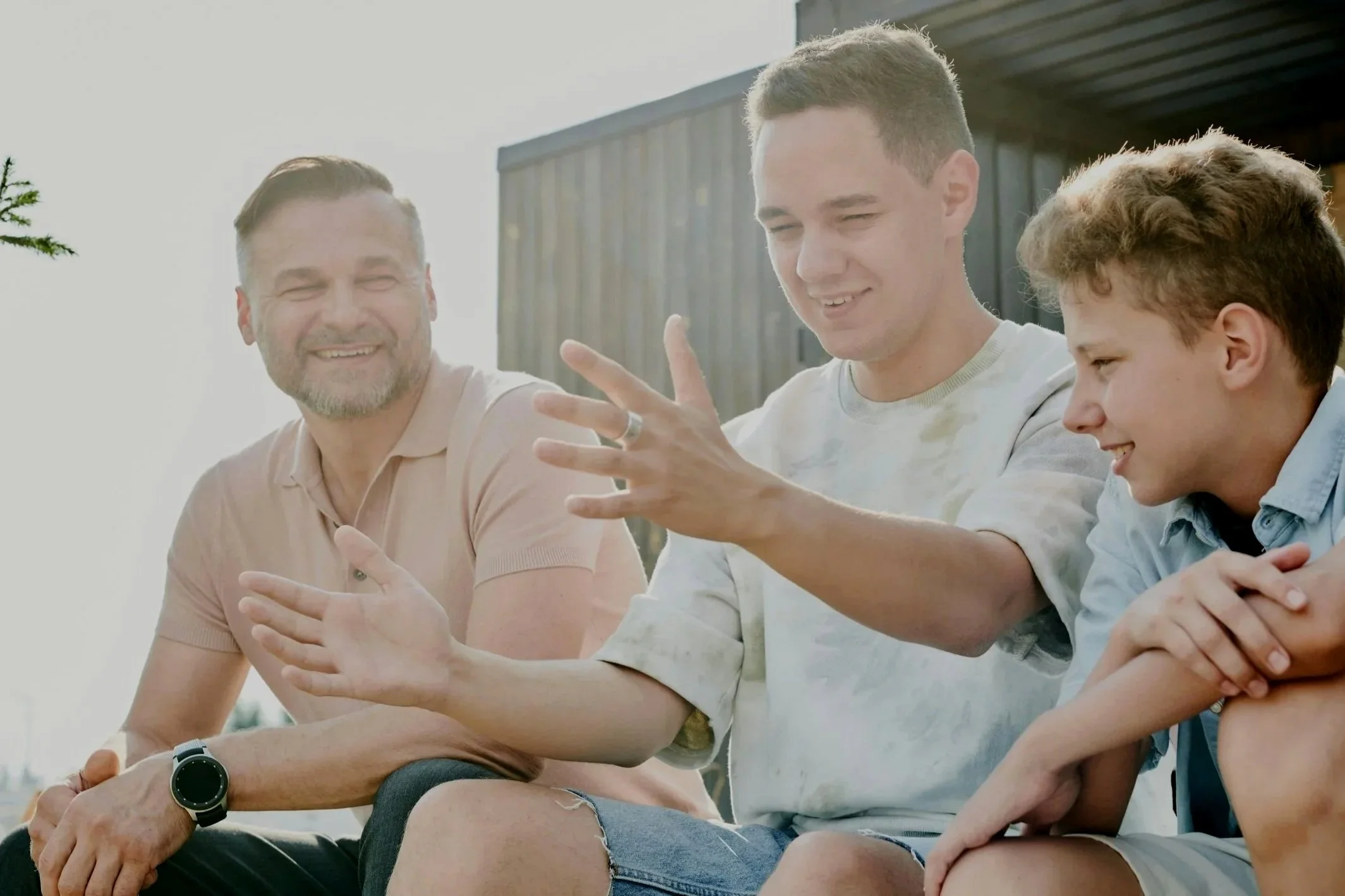 10 Simple Ways to Reconnect With Your Teen in 10 Minutes a Day 