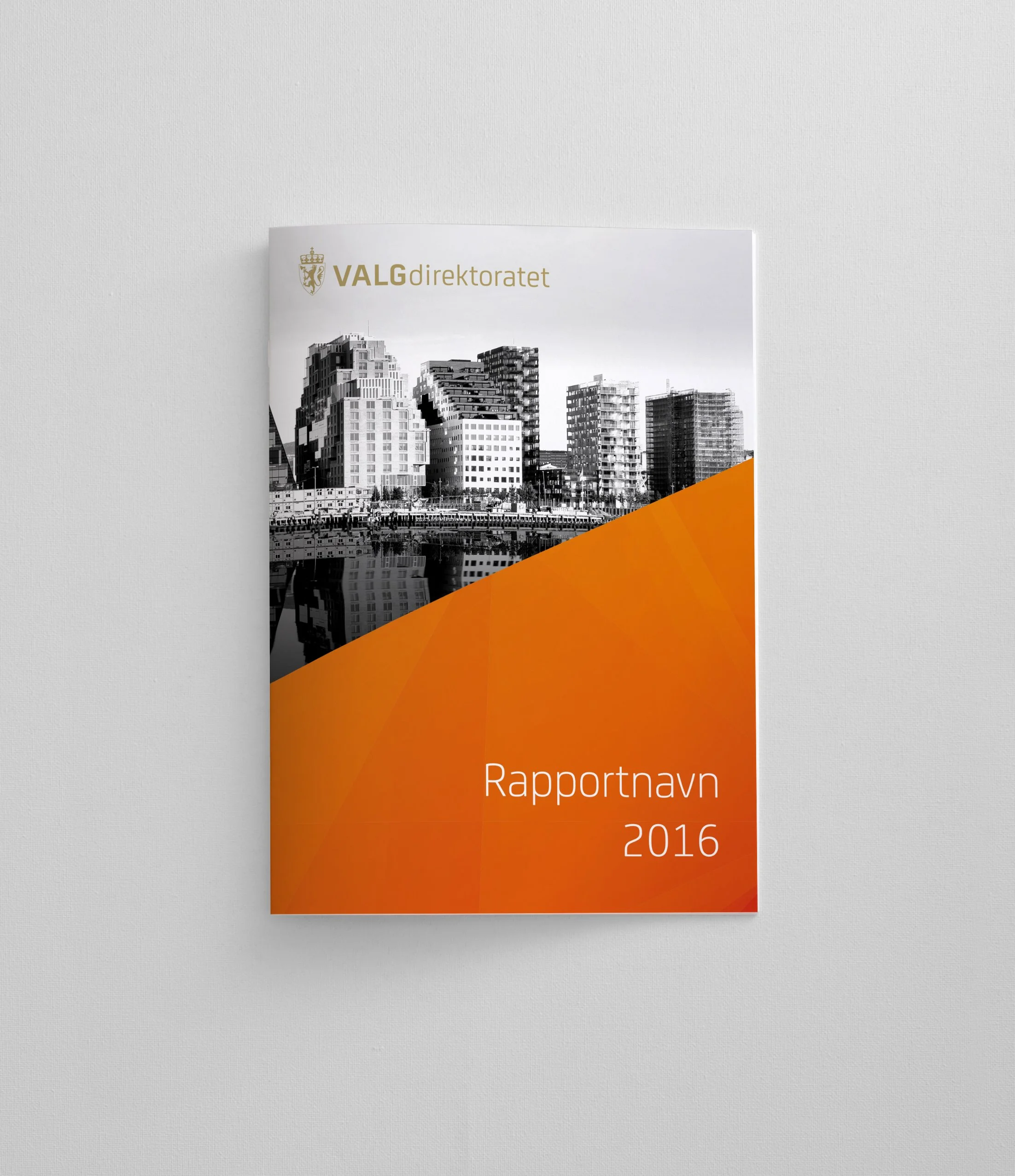 Brochure_mockup_A4_front2.jpg