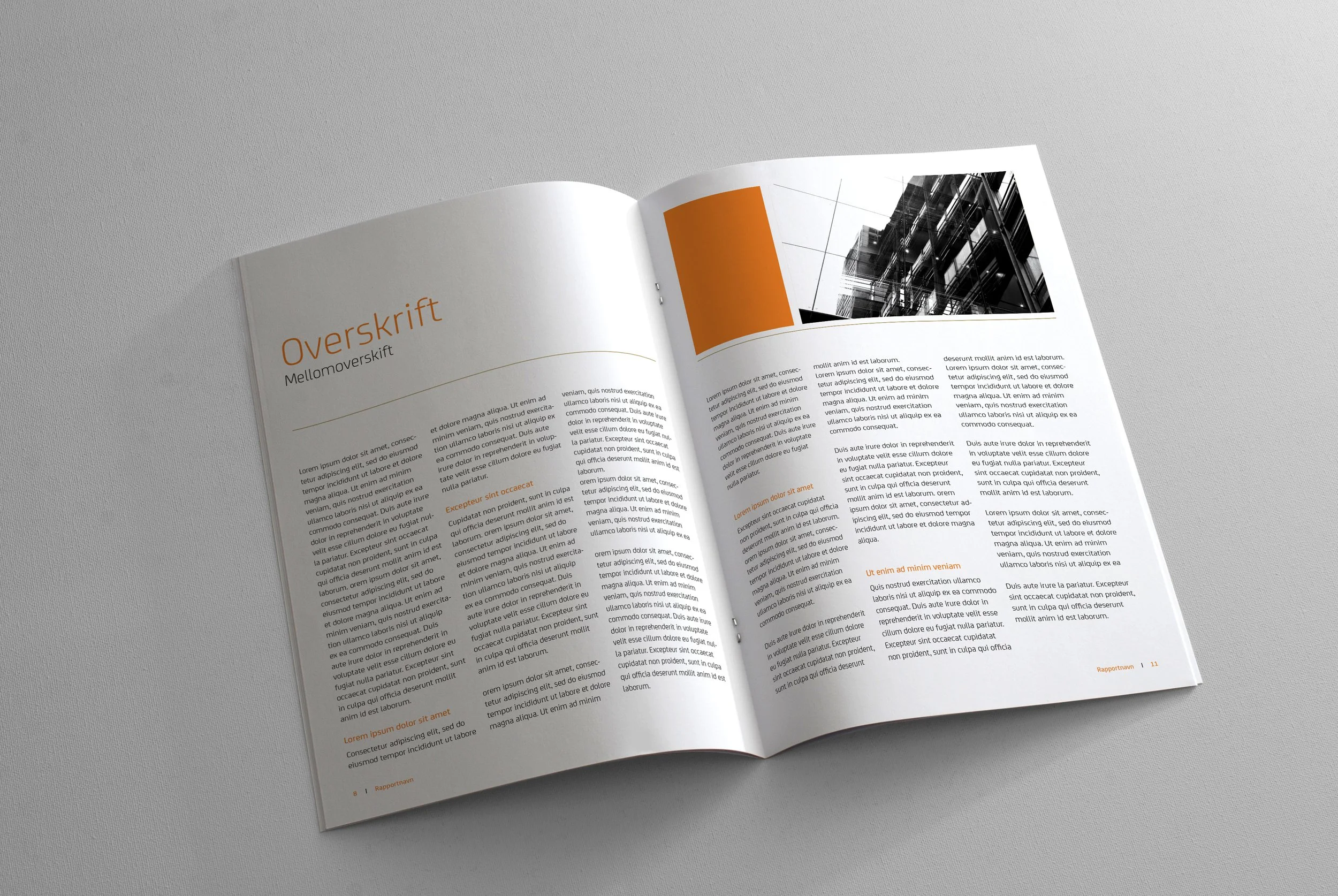 Brochure_mockup_A4_inside_02.jpg
