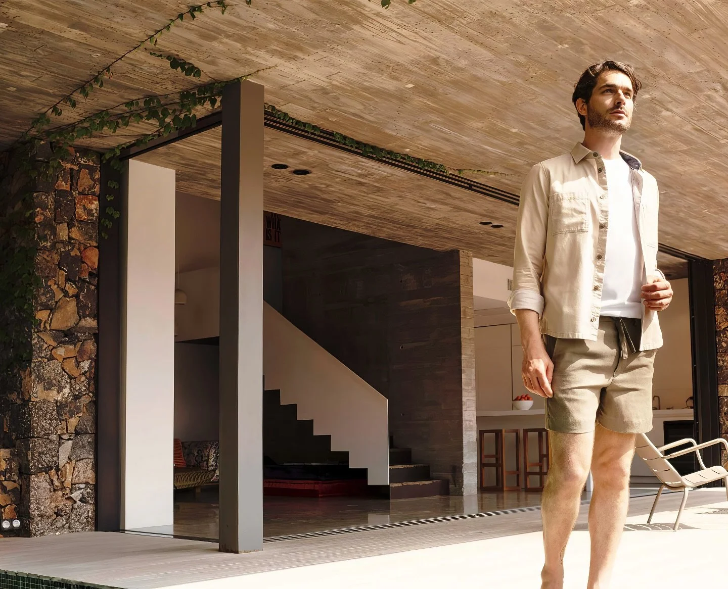 we all like a  l e  a  n, 
but too much of it, 
________________ becomes a bow
.
.
.
.
.
#menswear #mallorca #style #shoot #men