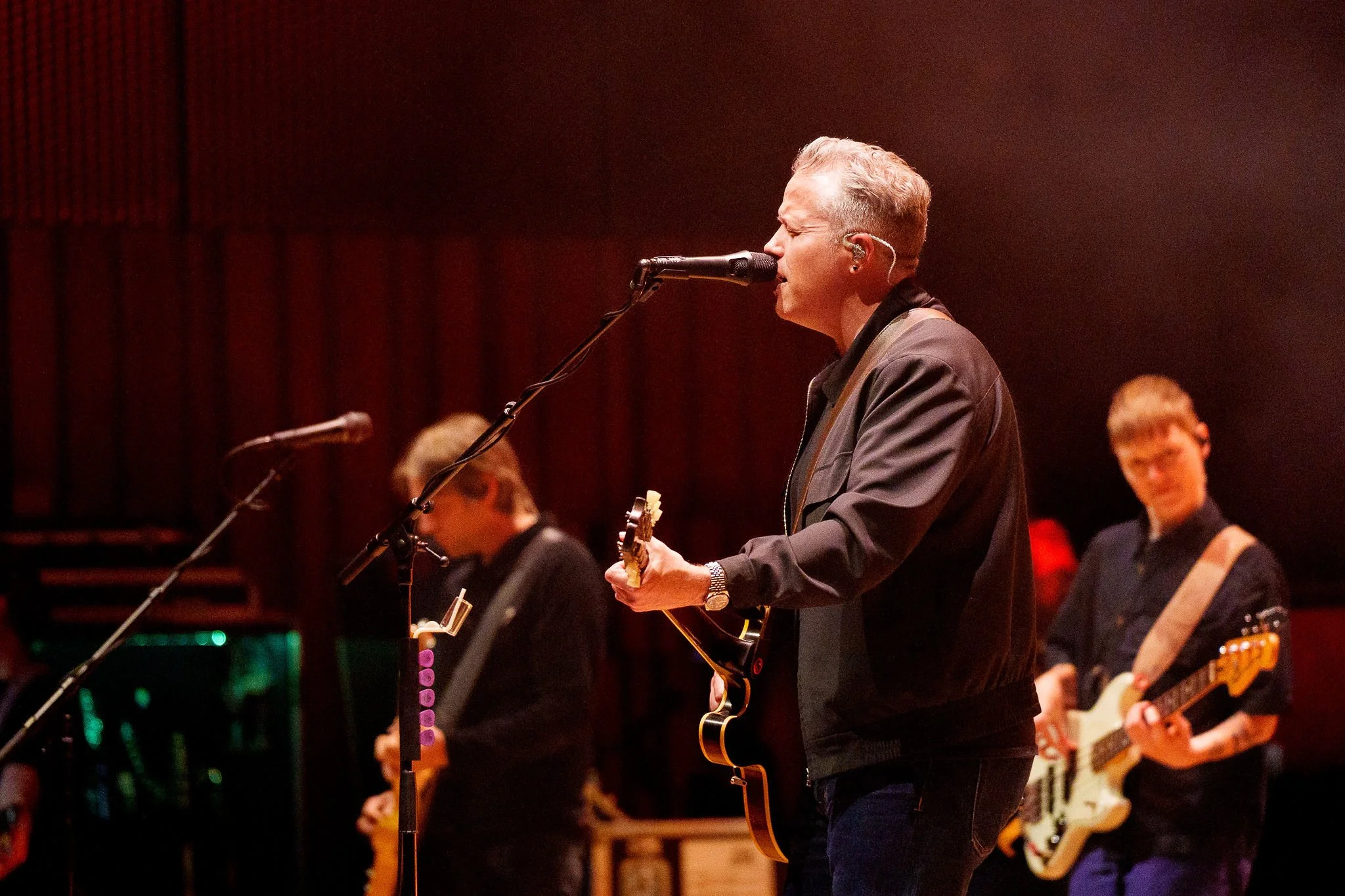 Photo: Images by Ellis | Jason Isbell at Bristol Beacon