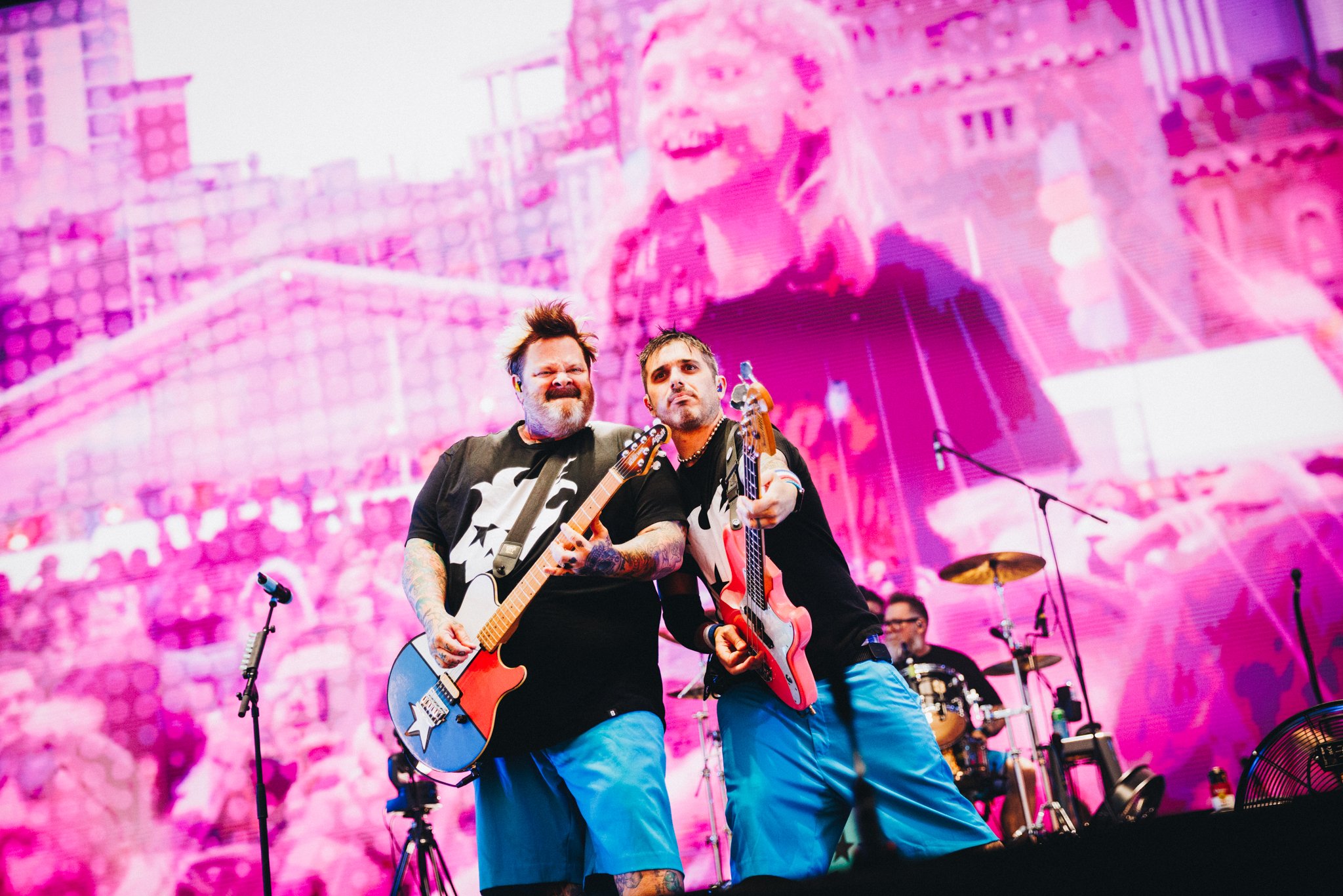 Bowling For Soup hit a strike in Cardiff Castle