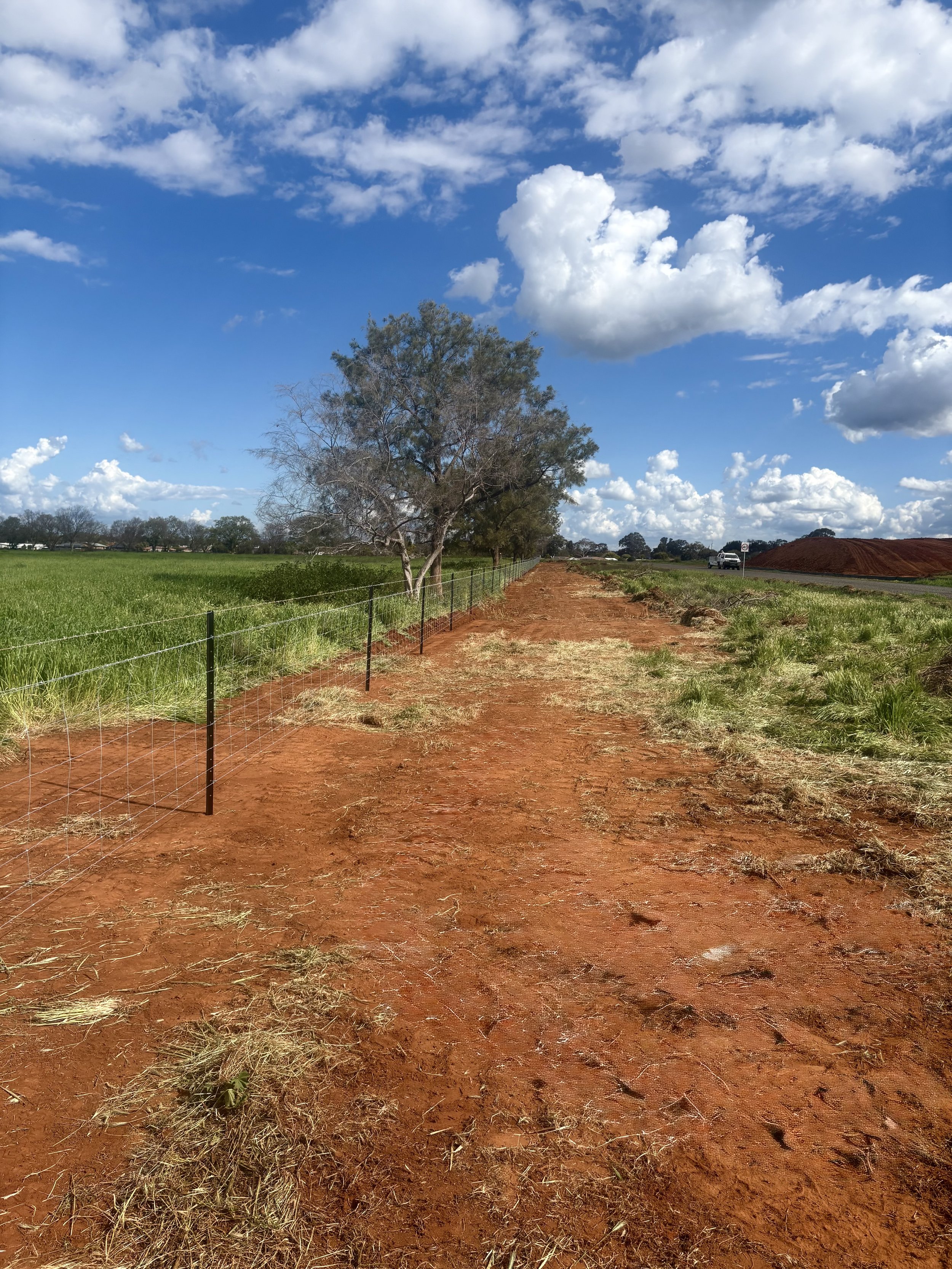 Stock proof fencing 900mm high hinge joint with 2 barb by TG Wheeler Contracting
