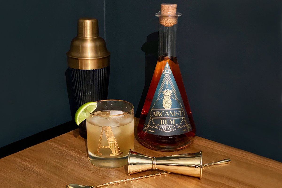 Arcanist-rum_Pineapple-Elixir_03.jpg