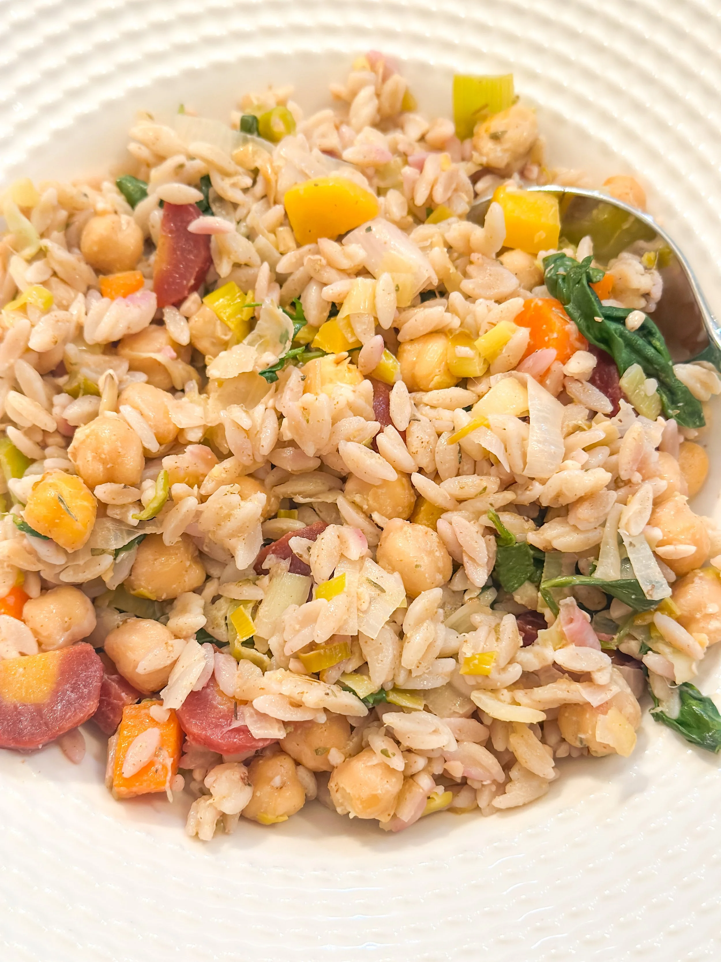 Lemon Leek Glow Orzo (with Chickpeas &amp; Rainbow Carrots)