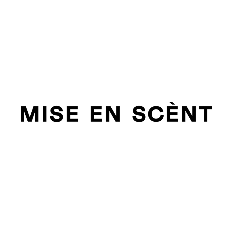 Text in black and white that reads 'MISE EN SCÈNT'