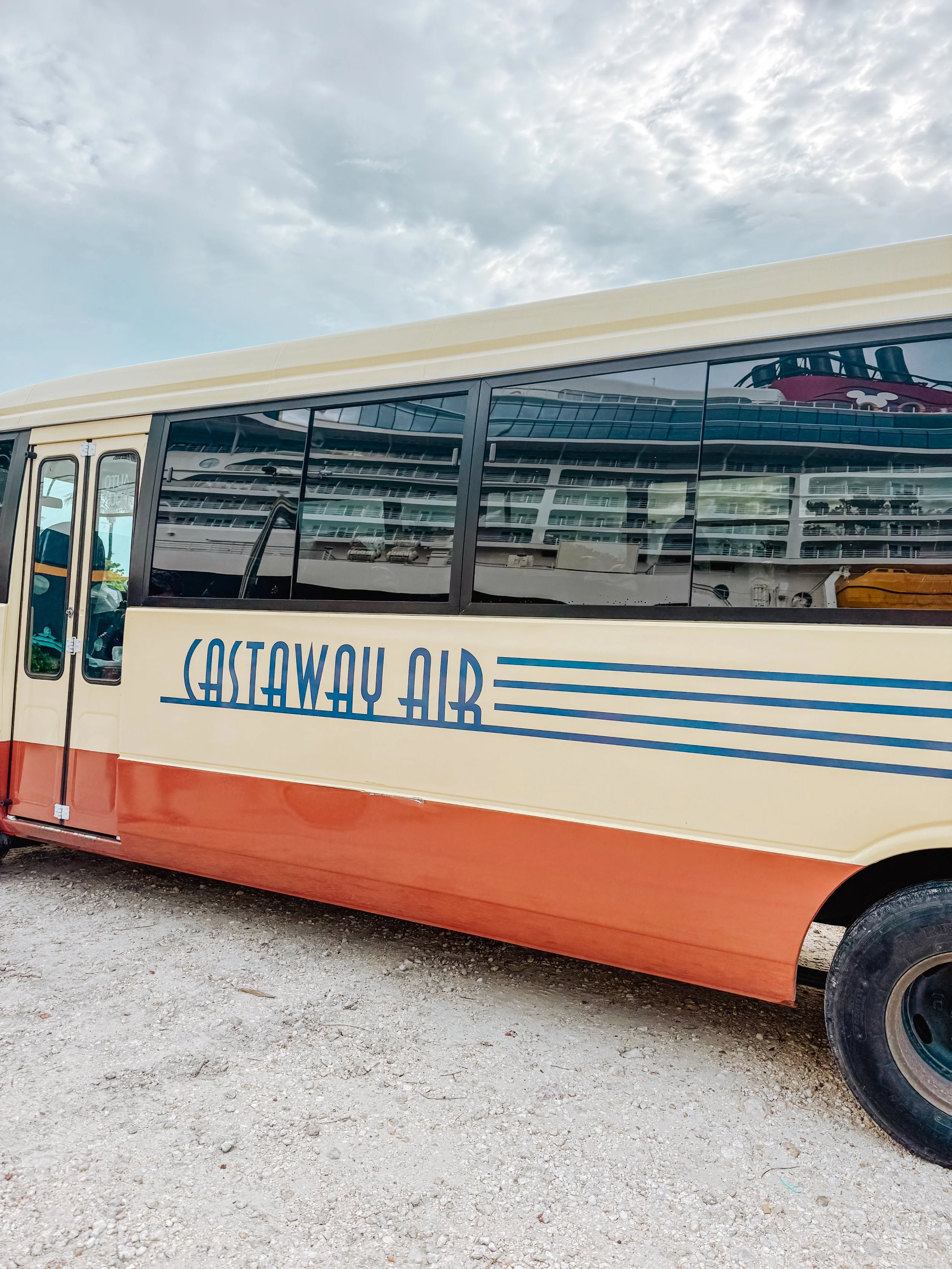Castaway Air Bus Transportation