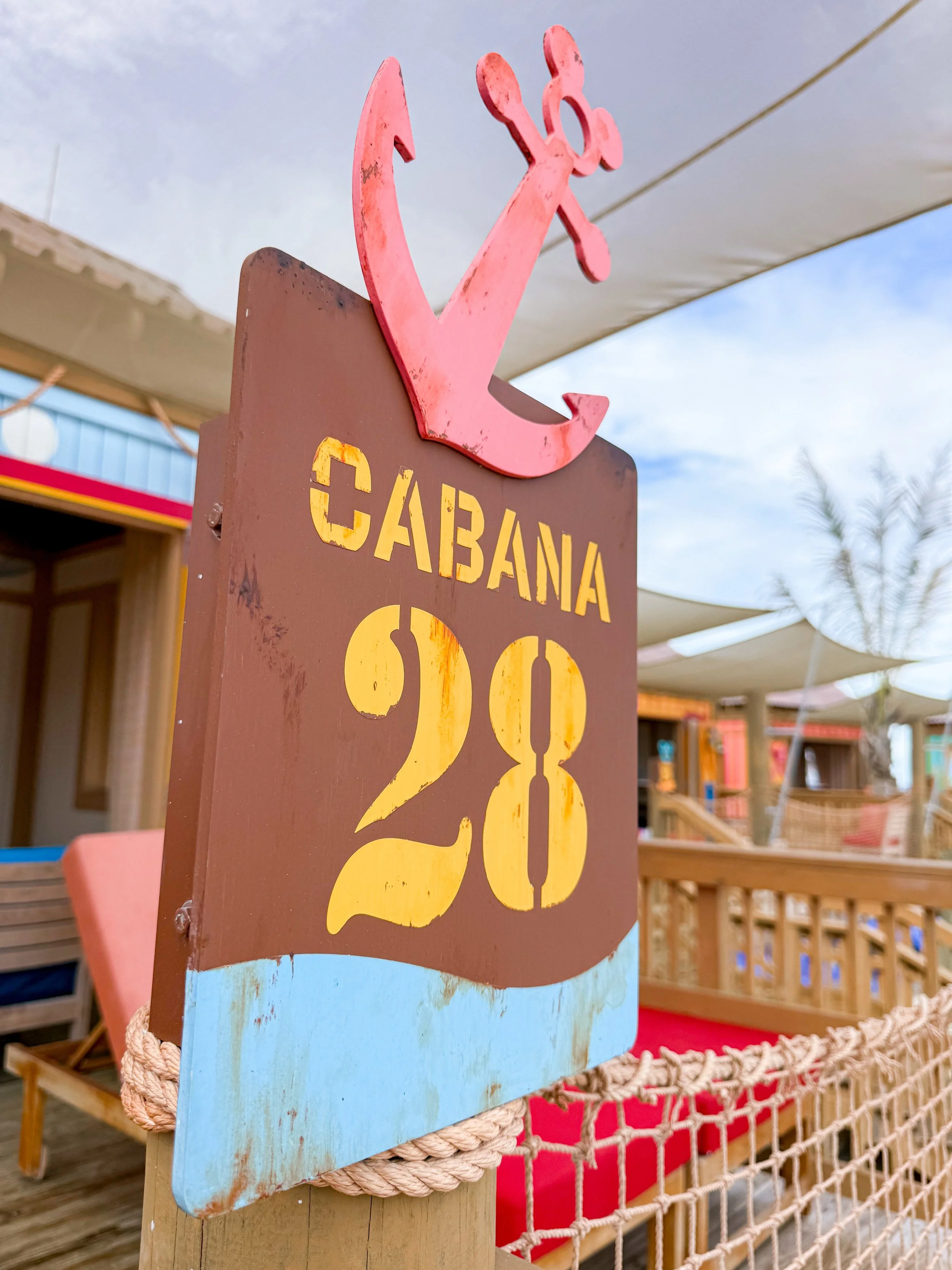 Mickey and Minnie Cove Cabana Number 28