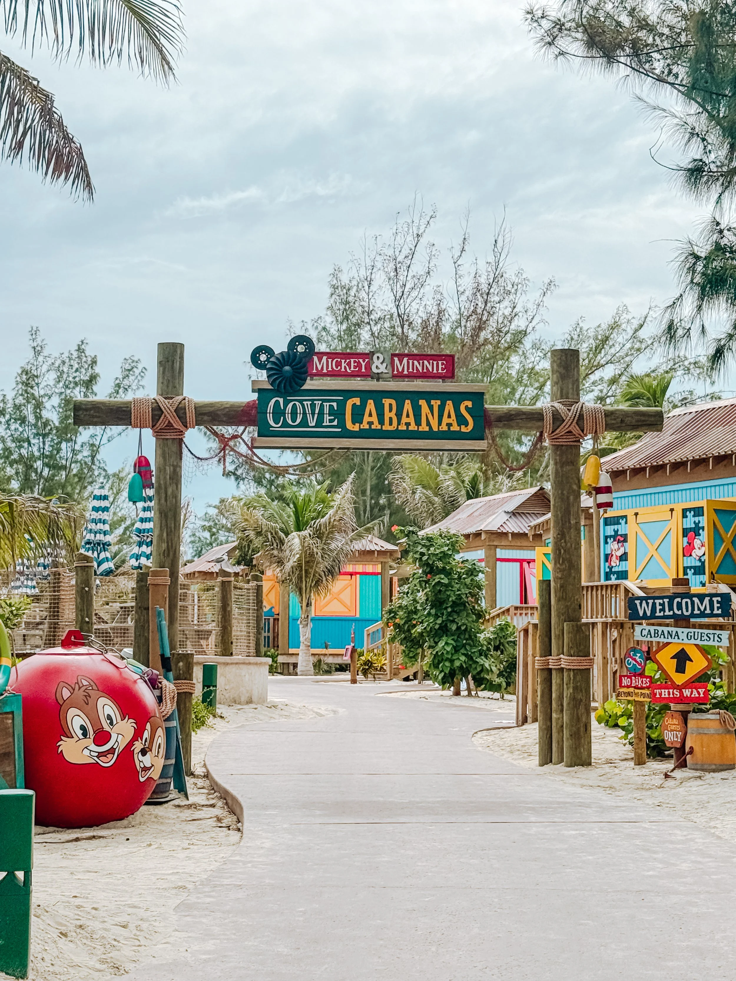 Entrance to Mickey and Minnie Cove Cabanas