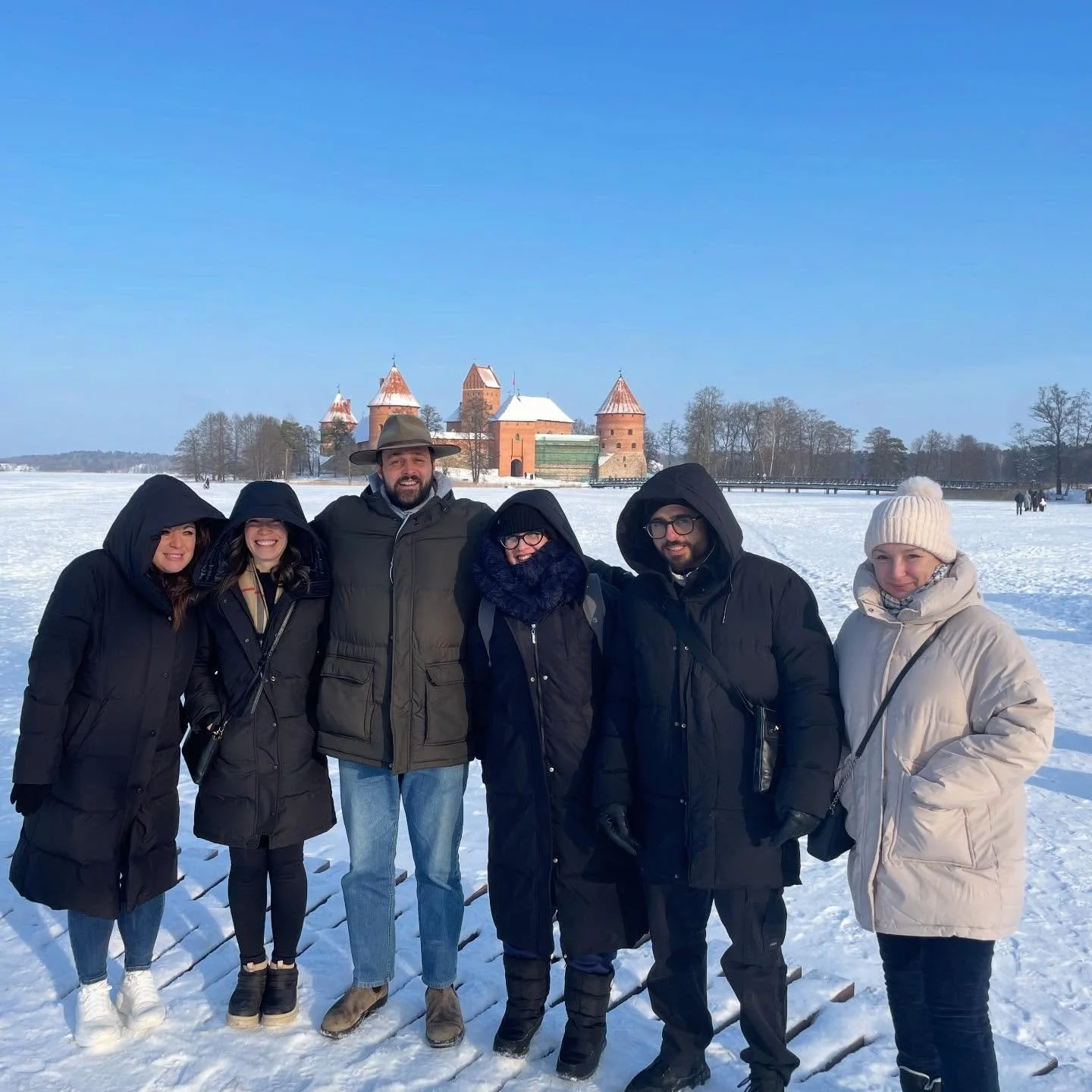 Sunny days and Frozen Lakes #tourlithuania !
