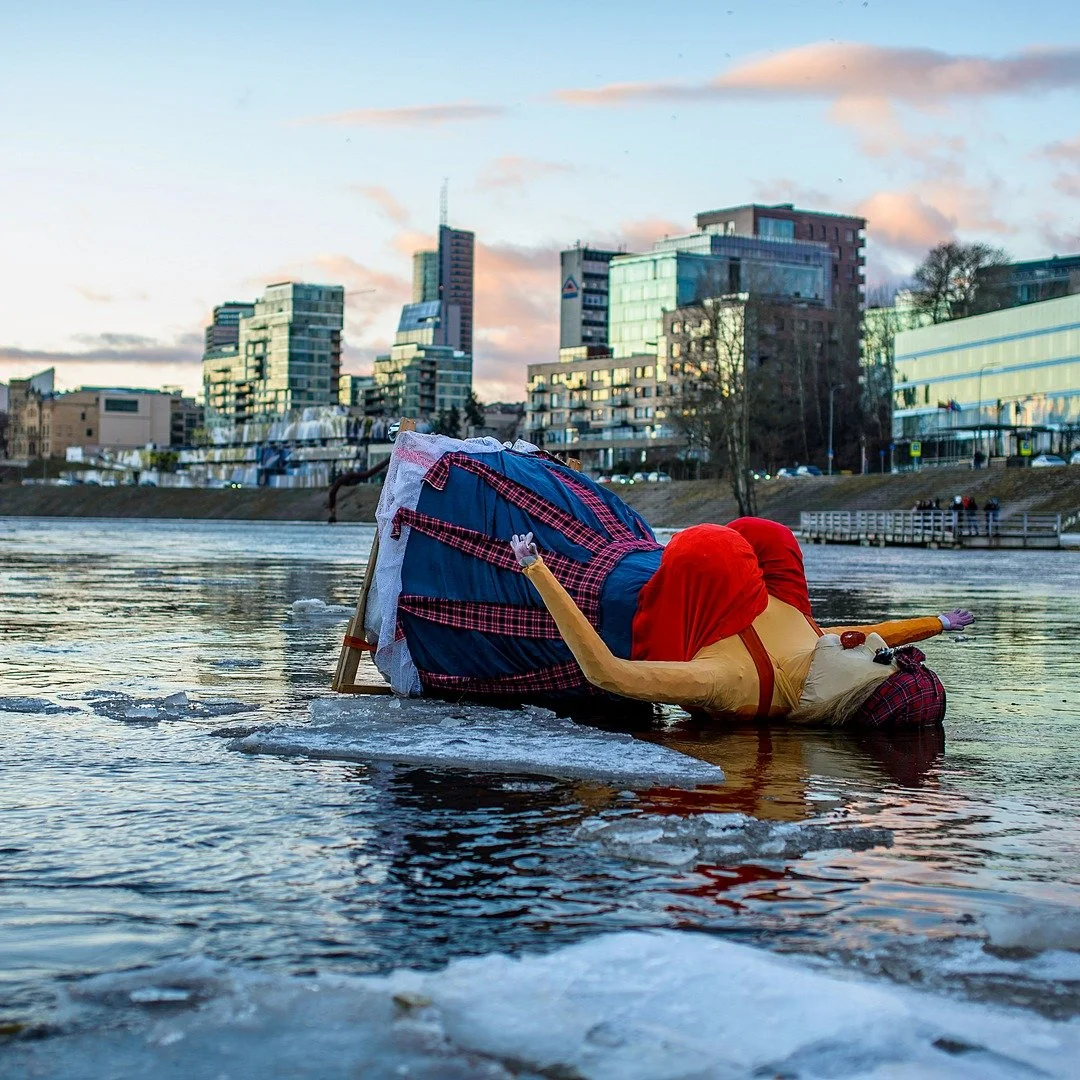 Užgavėnės or the expulsion of Winter took place almost 3 weeks ago.. still waiting for summer 😁 #tourlithuania #užgavėnės