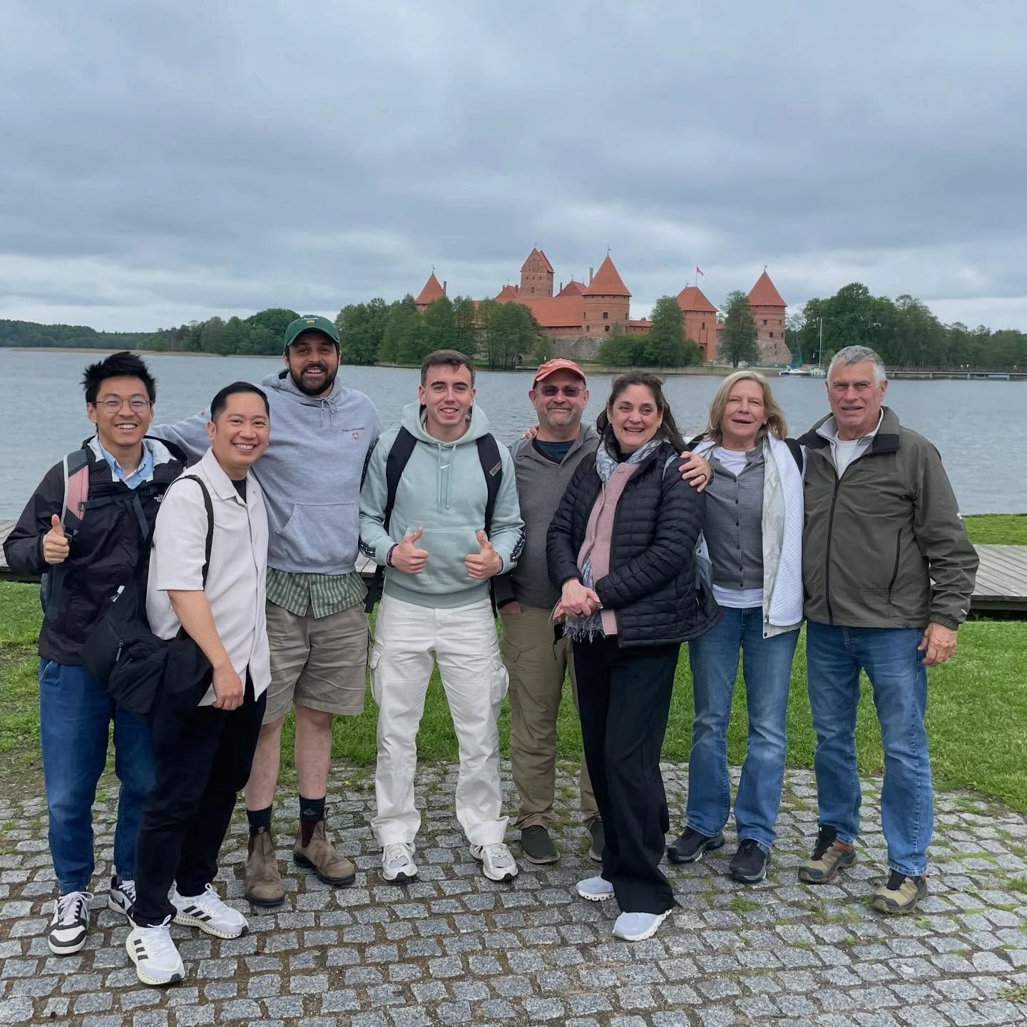 Trakai Wednesdays with France, China, Philippines, Guatemala ! #tourlithuania