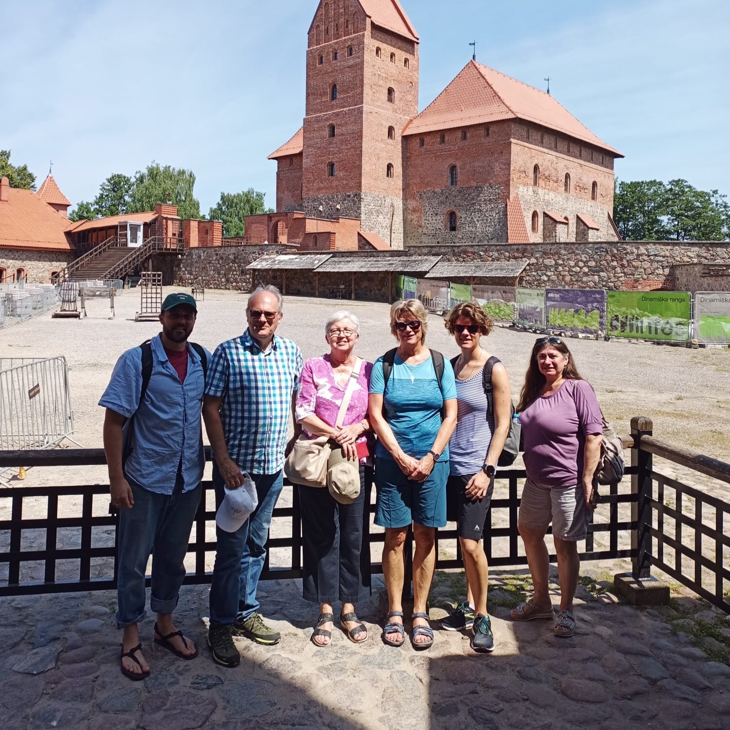 Team Bavaria today! @travelservicewalter #trakai #tourlithuania