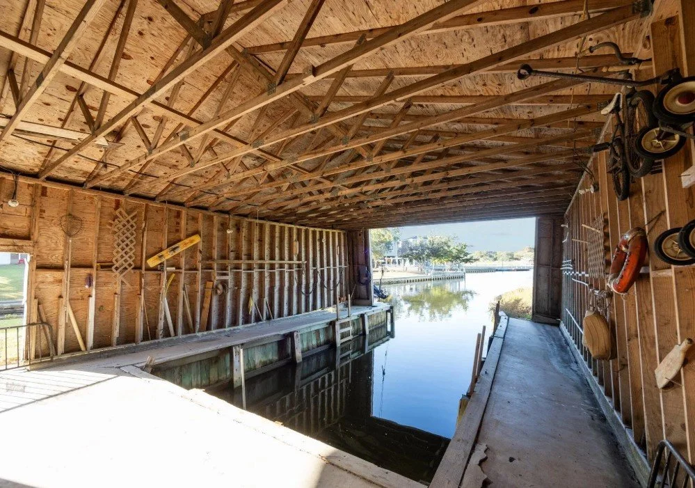 9 Boathouse.jpg