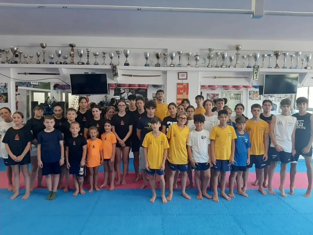 Day 1 in Mazara del Vallo brought everything we love about this camp &mdash; reuniting with our Mazara family @taekwondo__2000 🇮🇹🥋❤️ and great training. Today we covered sharp distance management, clean movement &amp; dodging, and a heavy focus on