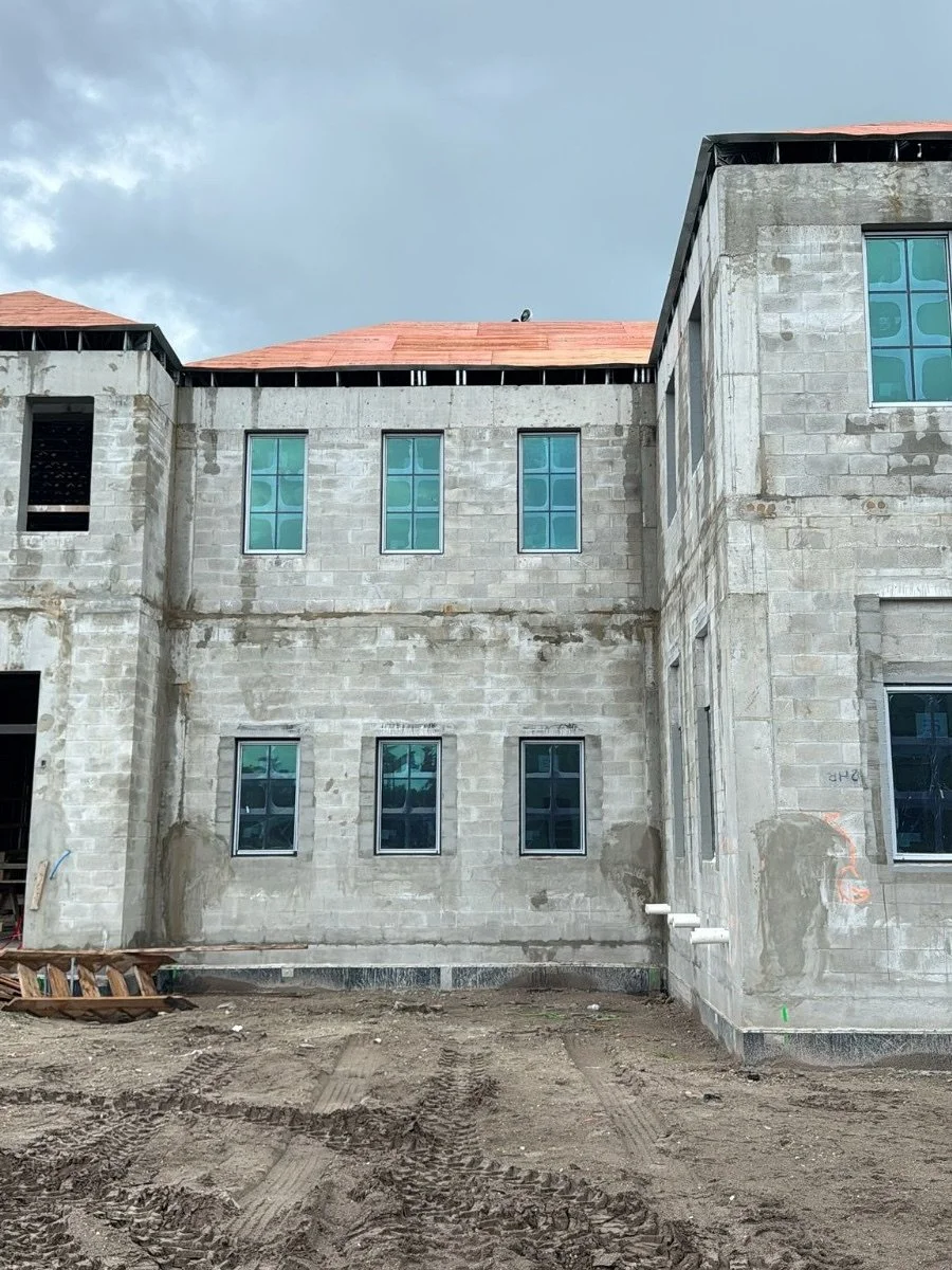 Progress Update ✨

All American Windows and Doors is proud to be the glazing contractor for the Port Royal Beach Club Renovations in Naples! 🏝️ 

We&rsquo;re supplying and installing top-quality windows and doors from @eswindows_, with @suffolkbuild