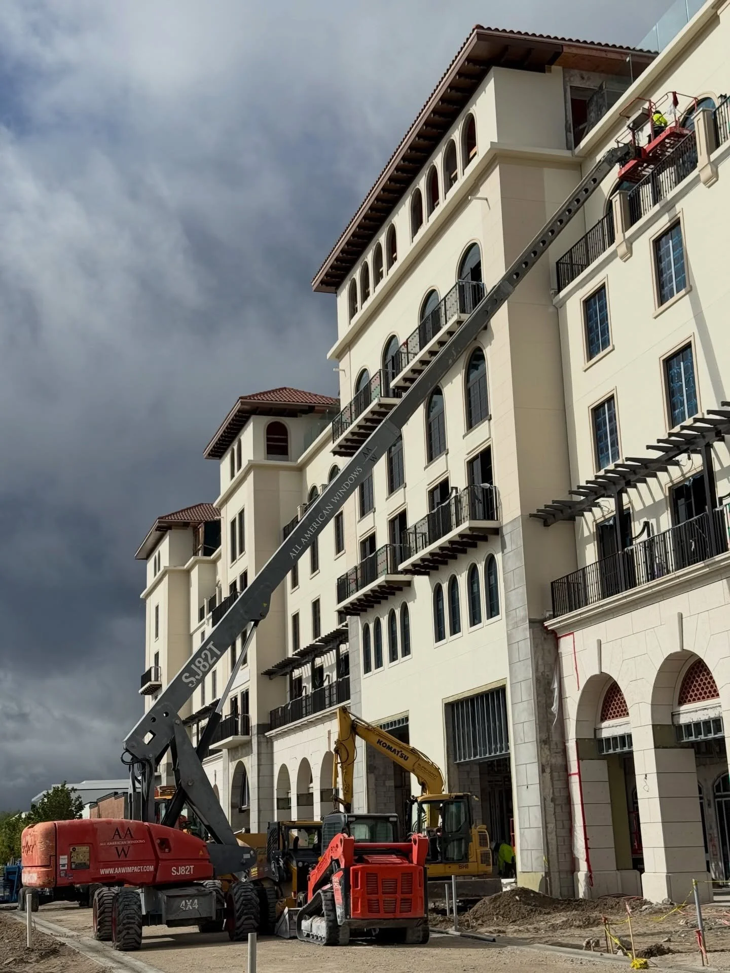 Happy Monday! Amazing progress at the Nora Hotel&mdash;we&rsquo;re installing the final window opening, removing all Blue Max and protective coverings, and completing a mock-up for the break metal. It&rsquo;s all coming together beautifully in West P