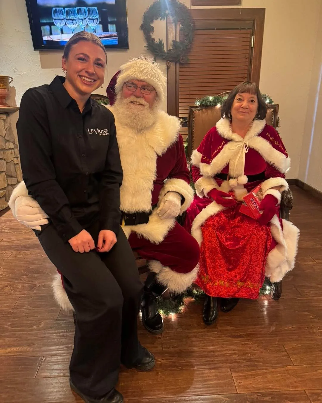 Join us at our Holiday Open House! We have samples of our Italian treats! 

Santa and Mrs. Claus are here 11 AM - 1 PM &amp; 2 PM - 4 PM to take pictures with your kids and pets! 

Santa Times are 11 PM - 1 PM and 2 PM - 4 PM 

On Sunday, the 14th, w