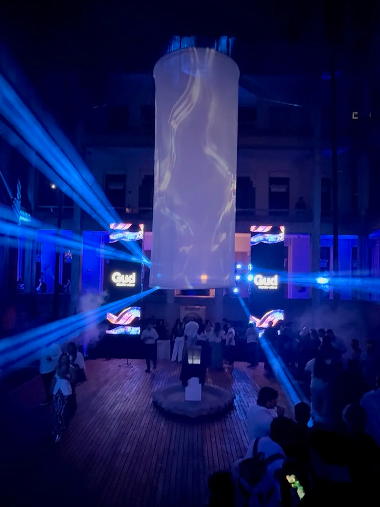 evento lanzamiento Juniper Drinks en museo de antioquia