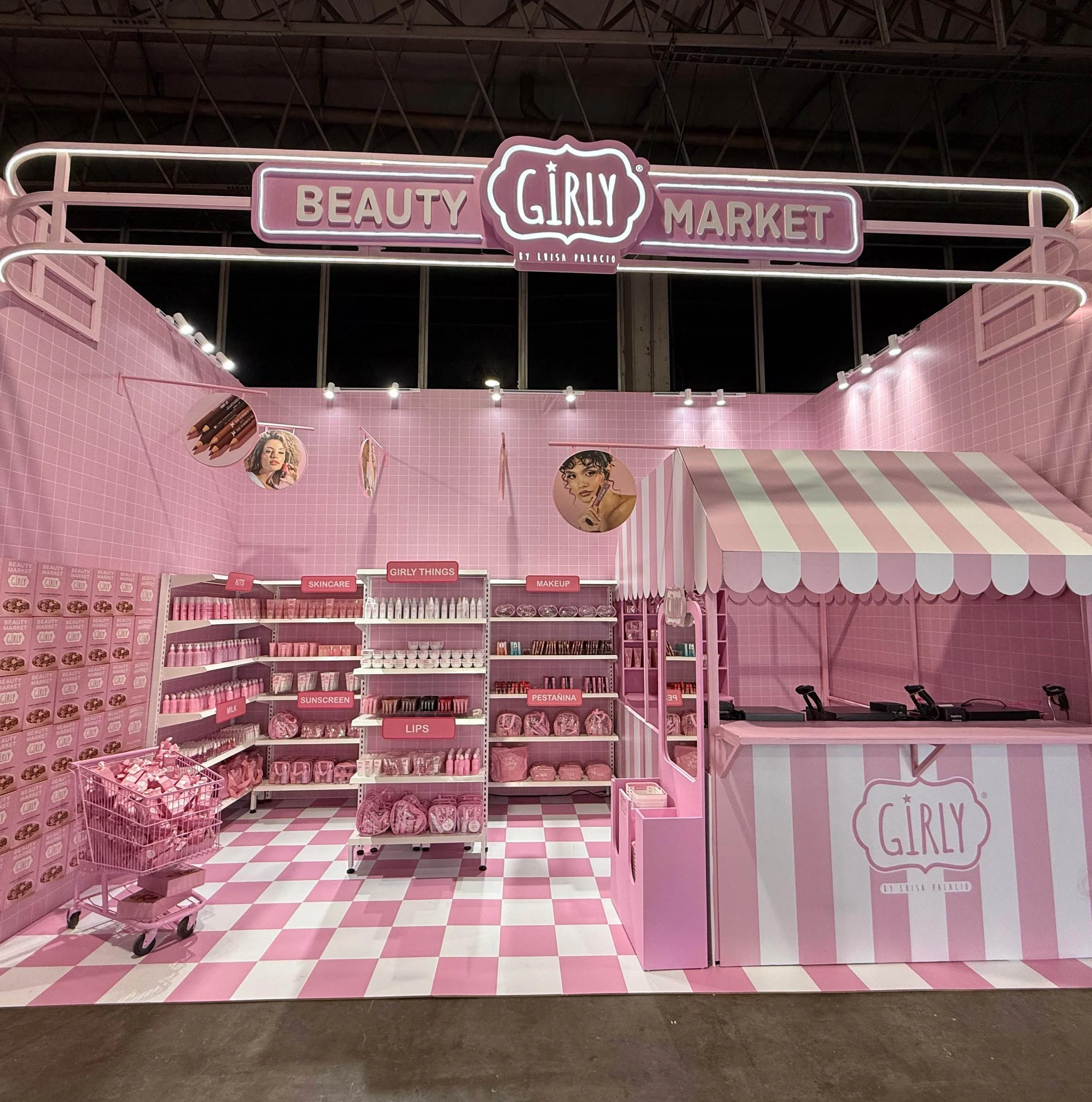 Diseño de espacio producción de stand Girly Expobelleza