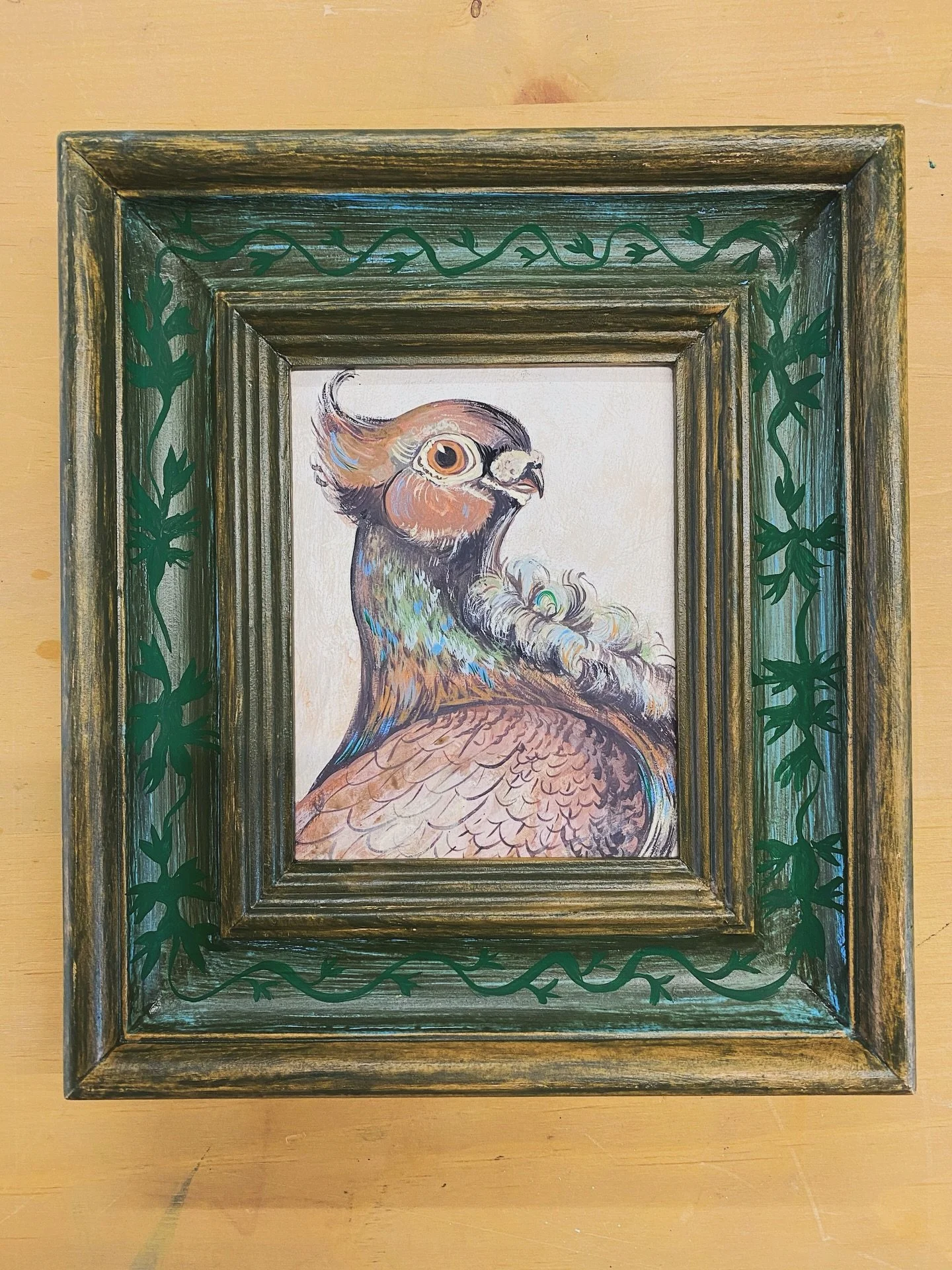 Blonditte Pink Pigeon - Gouache on board, finished with a hand-painted frame.

Now on show and available as part of @themarangerie exhibition at @garfieldmill_hawick 🙌