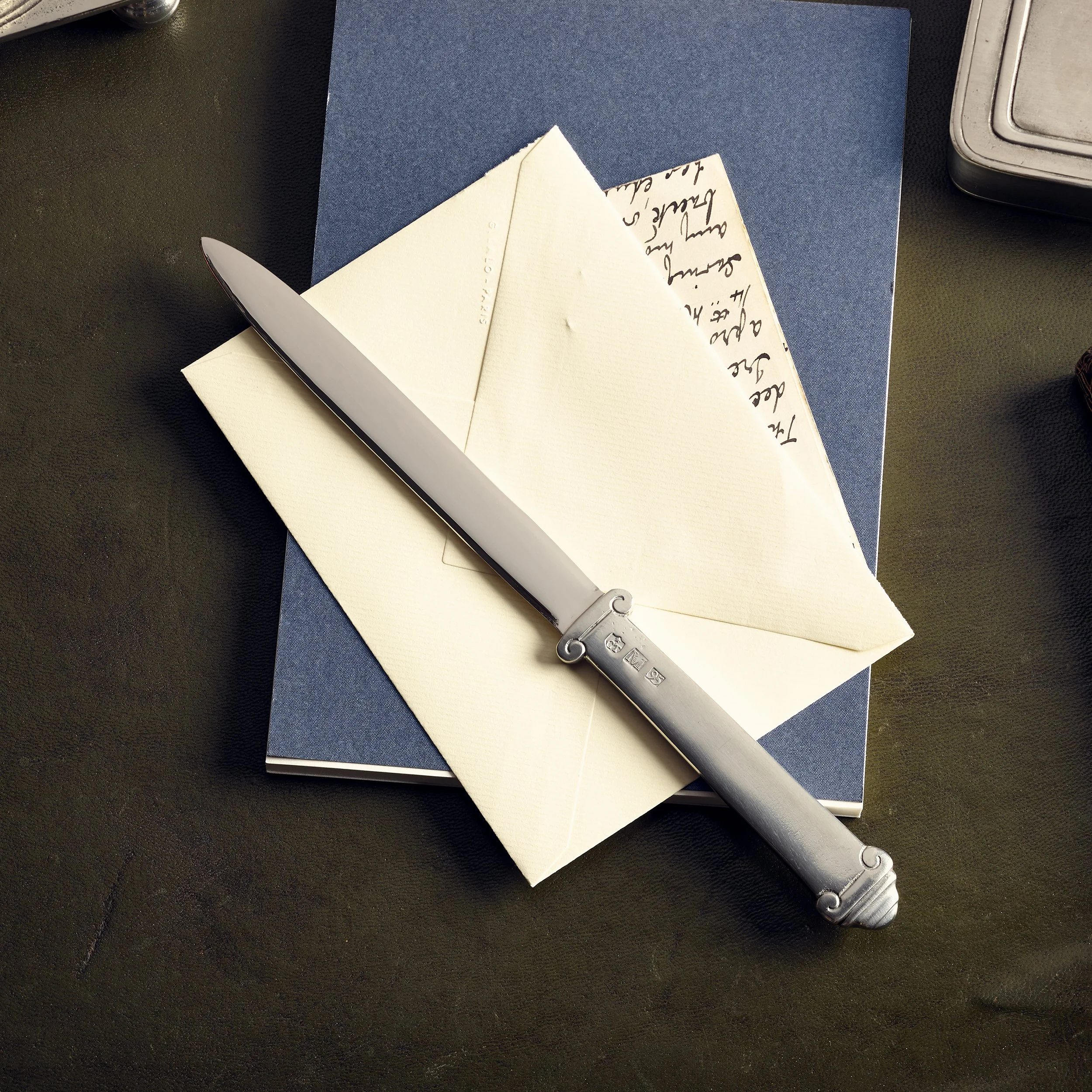 CT0760021_ ERASMO_Letter_Opener_03.jpg