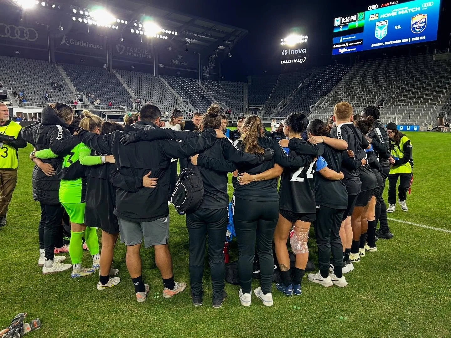 How do you respond to a win or a loss?

Whether you are a player, coach or anyone on the team, your value doesn&rsquo;t lie in the score board but in who God made you to be.

Colossians 3:23-24 says &ldquo;Whatever you do, work at it with all your he