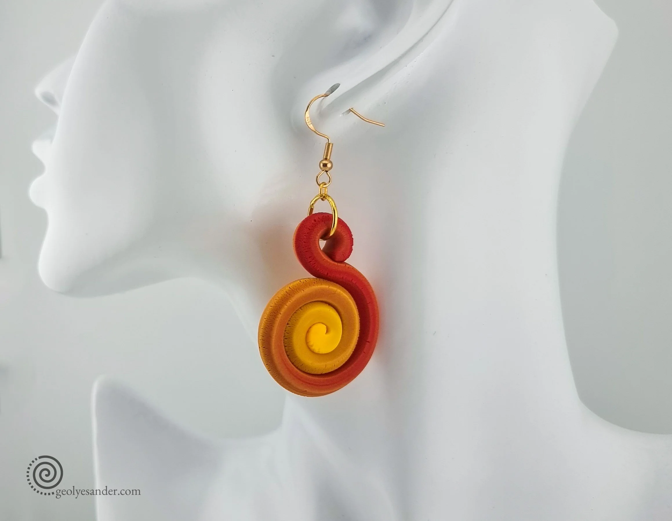 Flammenwirbel · handgefertigte Spiralohrringe