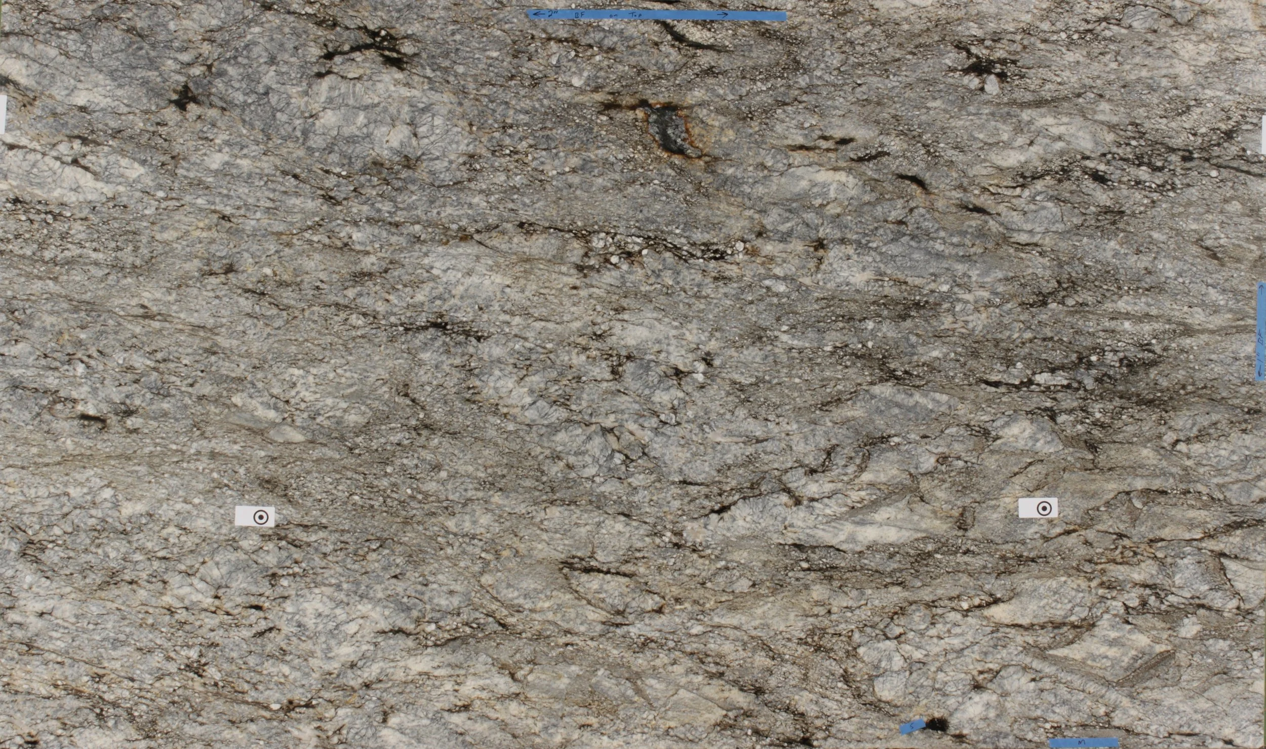 c080110ine32-BLUE DUNES GRANITE.jpg