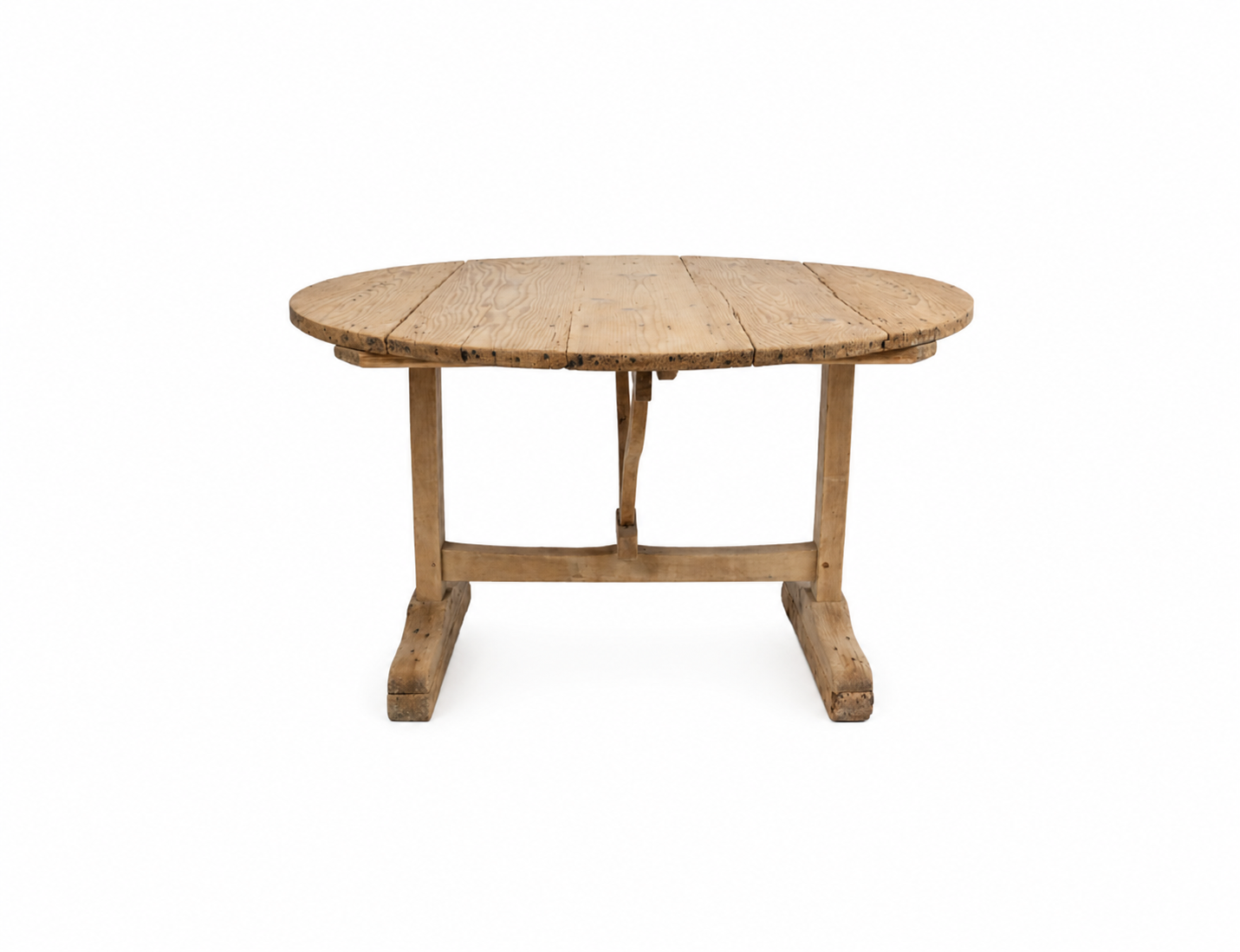 Round Vendange Table, c. 1910.png