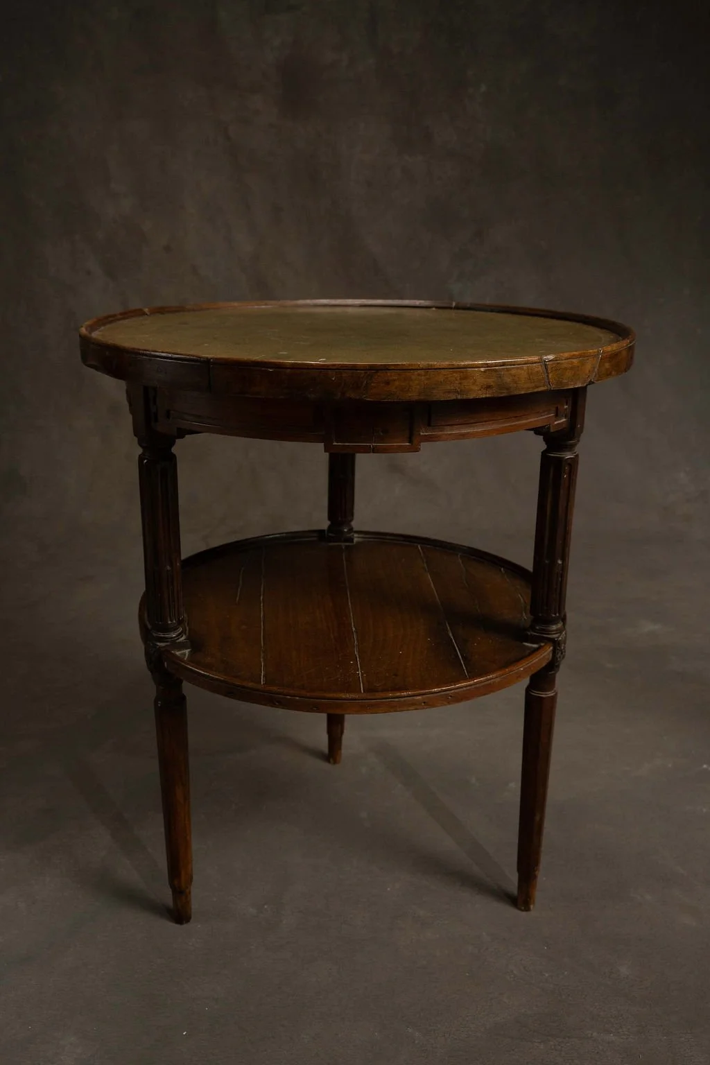 Leather Topped Tavern Table 3.jpg