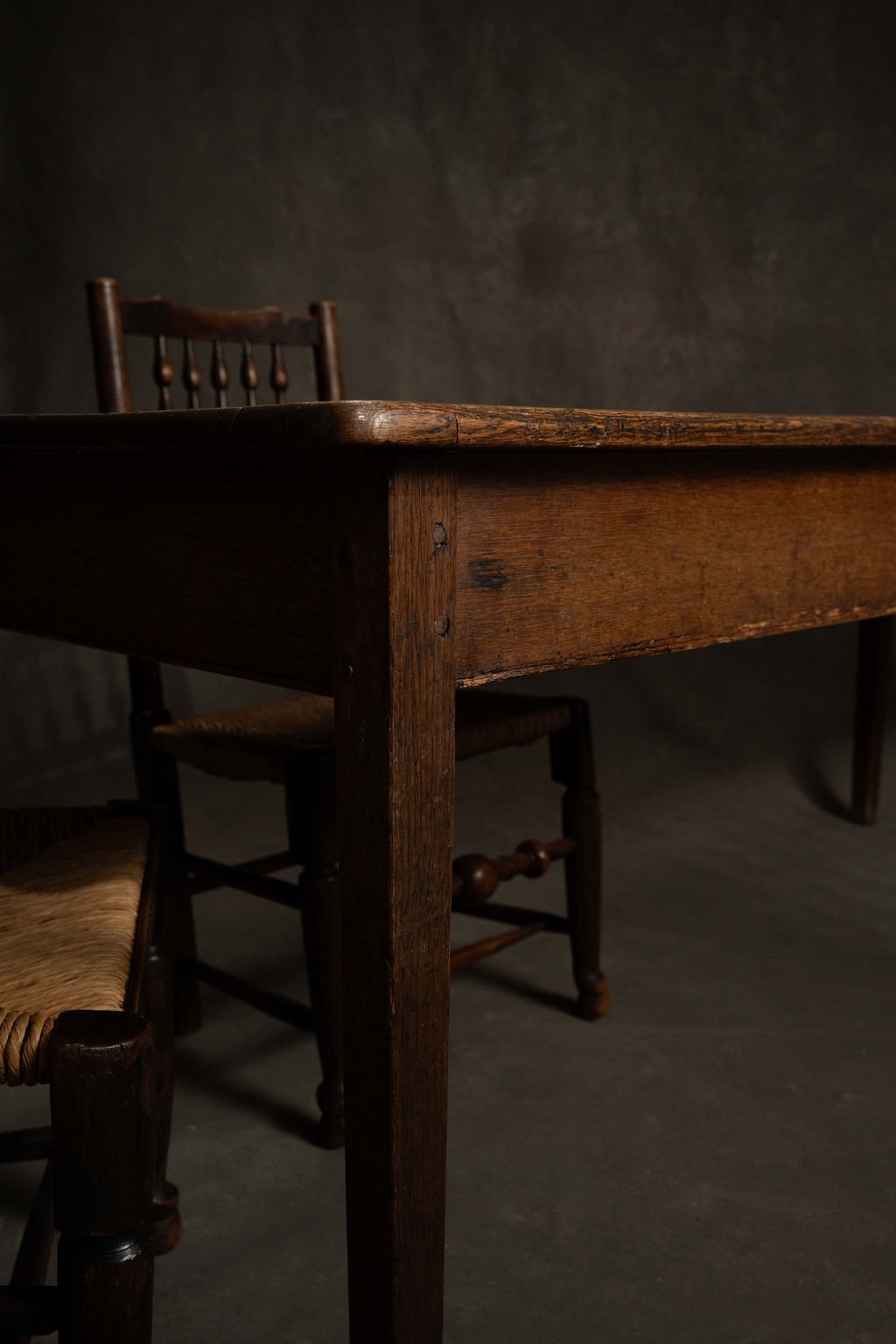 Large Oak Farmhouse Refectory Table2.jpg