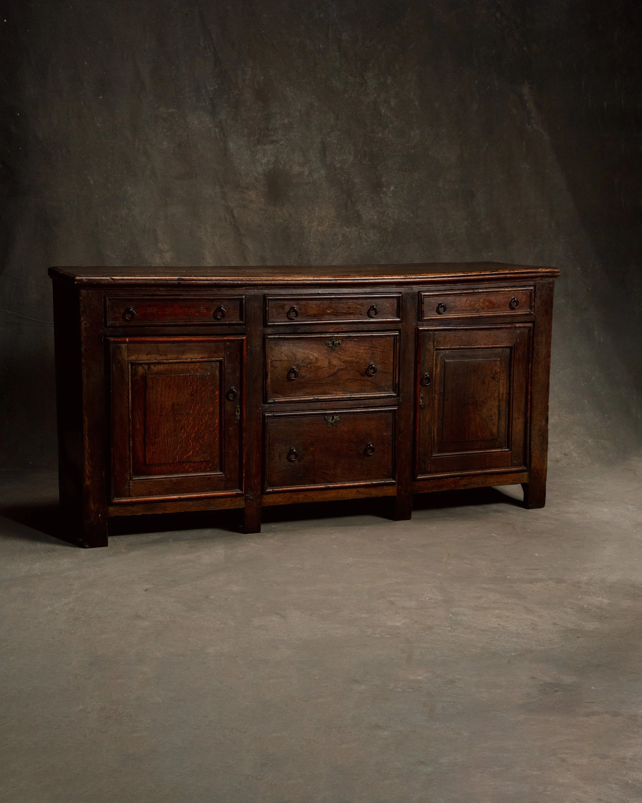 Queen Anne Dresser Base (C. 1690)