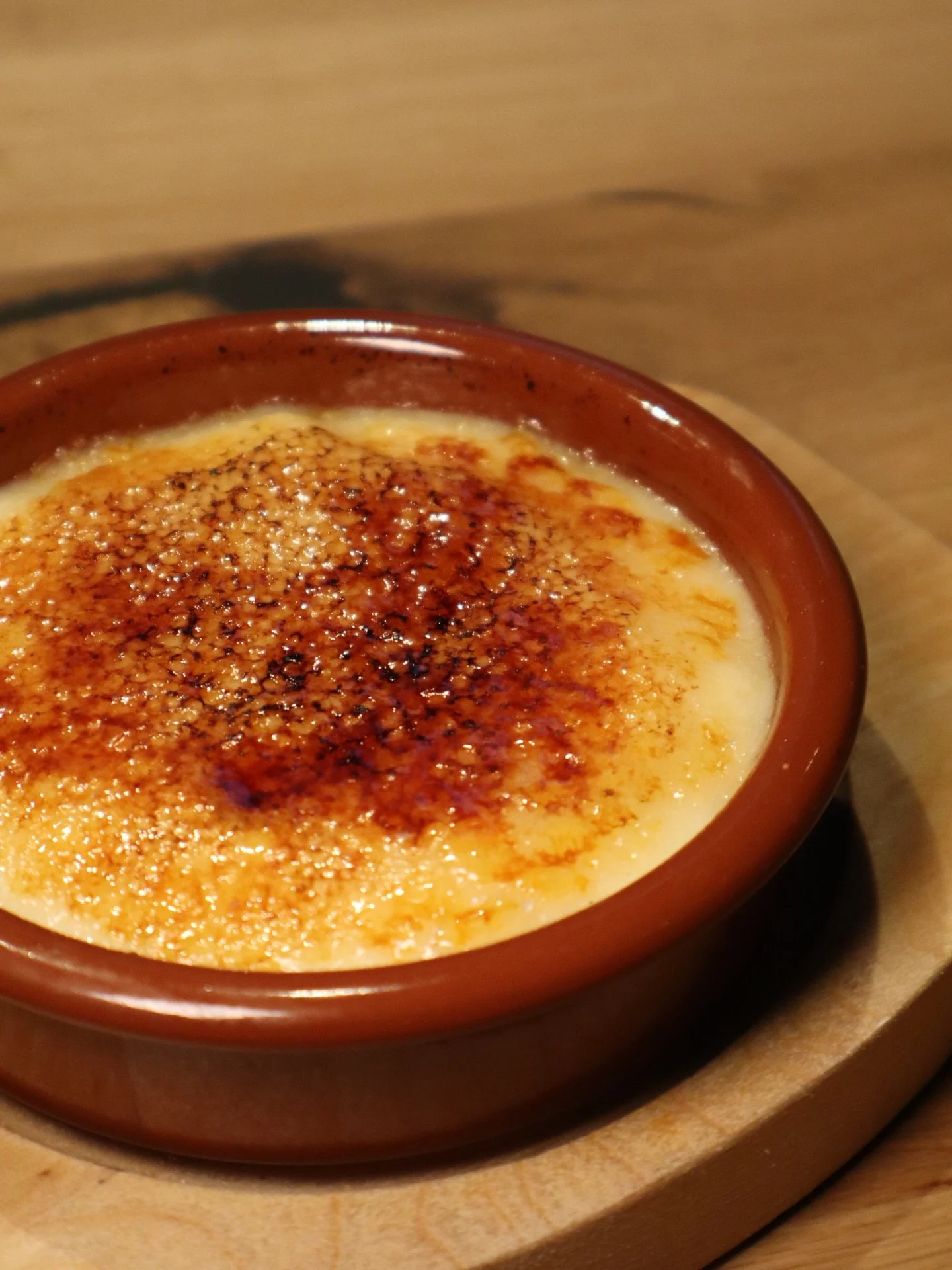 Crack the caramel, feel the cream, and discover the warmth of dry sherry with it to make it more balanced and deliciously Spanish 🍮🍷✨