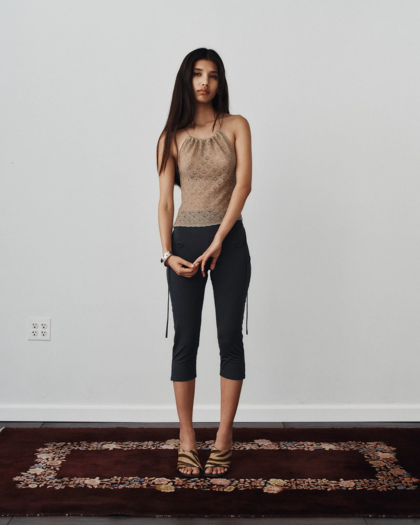 260927_InterludeLookbook_05_091-v1_EDIT.jpg