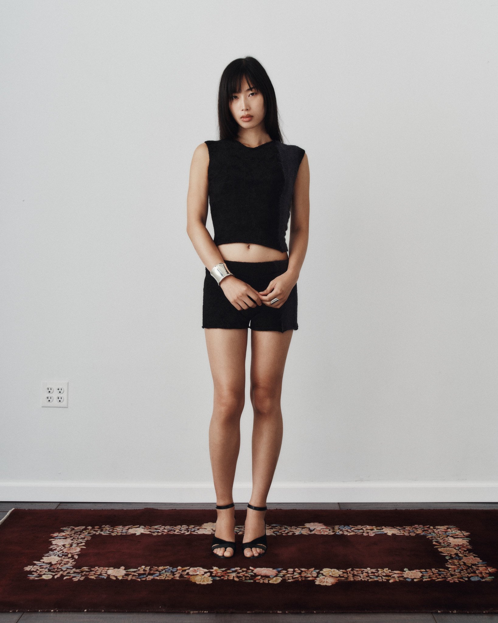 260927_InterludeLookbook_02_016-v1_EDIT.jpg