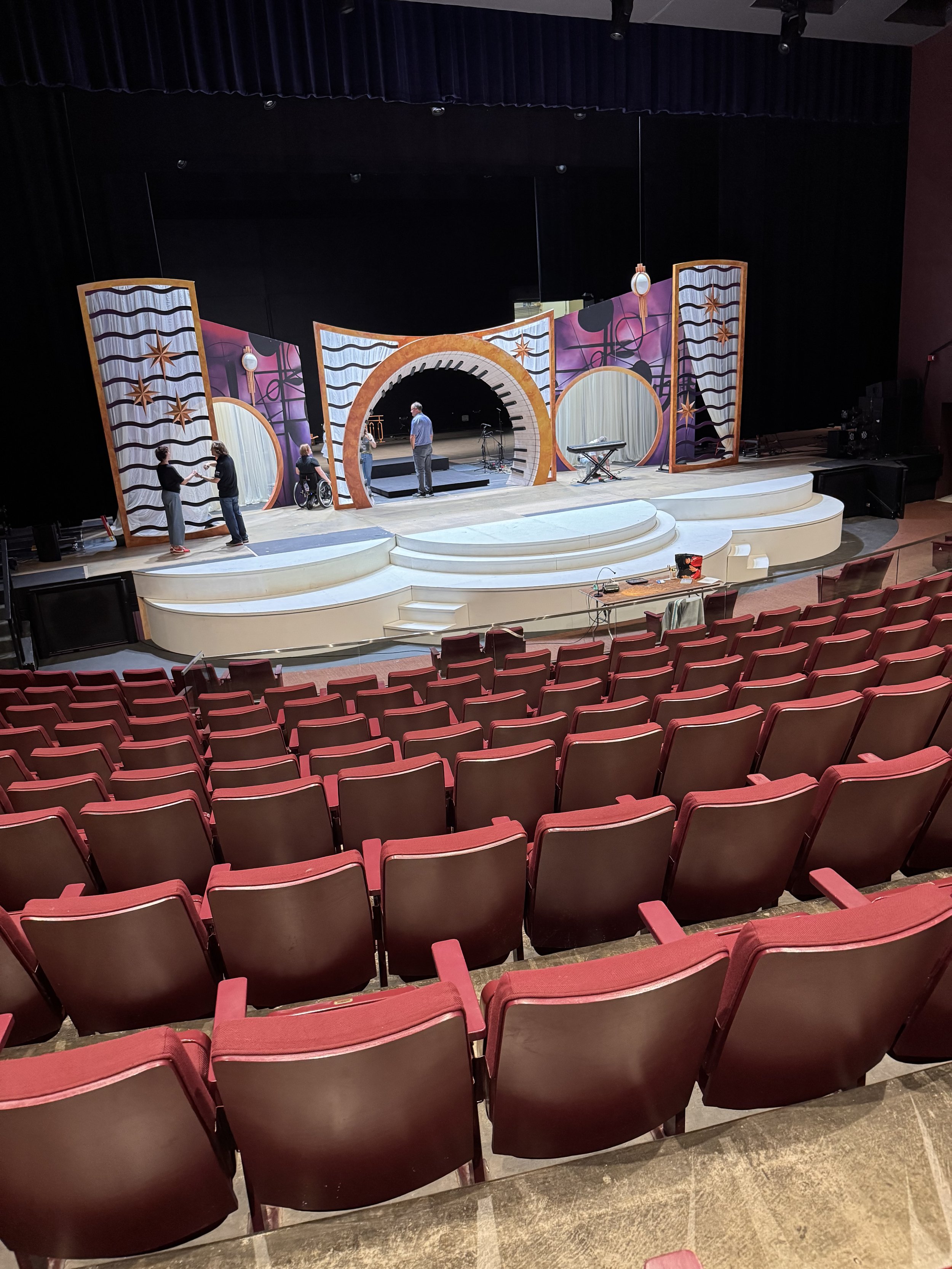 Ain't Miss Behavin' (2024)